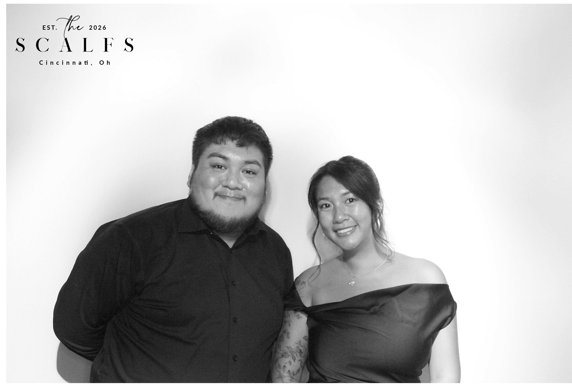 The Scalfs | View more photos from the event at gallery.photoboothcincy.com/u/PhotoBoothCincy/The-Scalfs