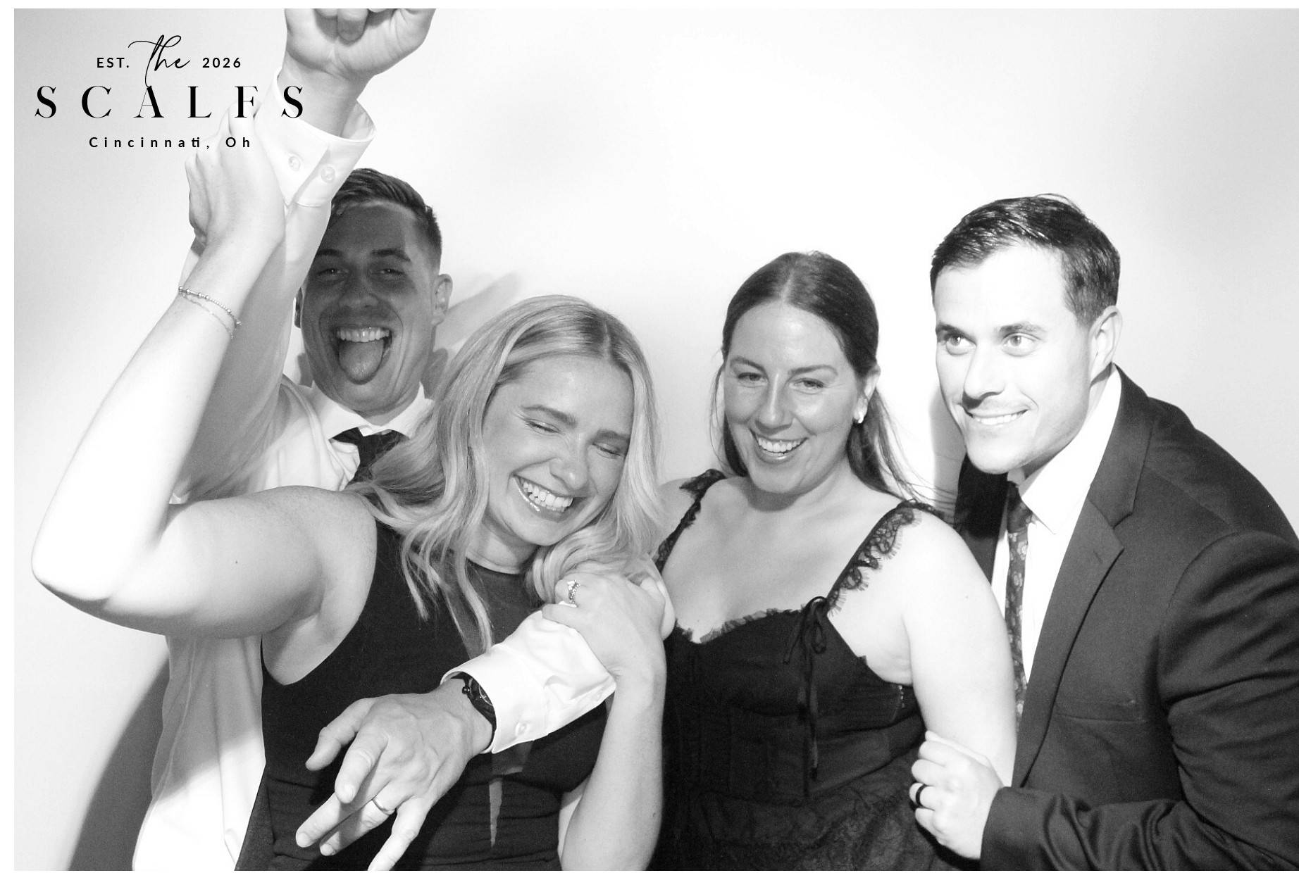 The Scalfs | View more photos from the event at gallery.photoboothcincy.com/u/PhotoBoothCincy/The-Scalfs