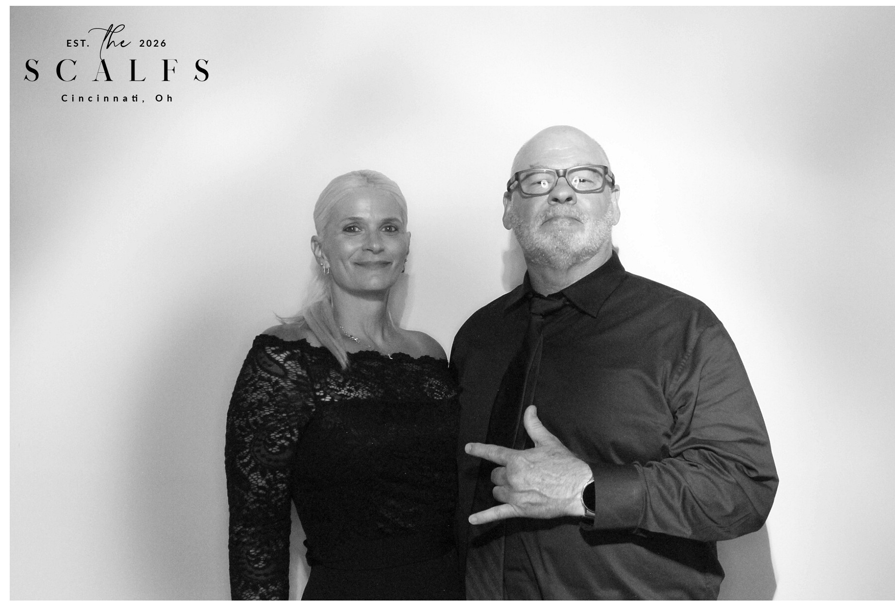 The Scalfs | View more photos from the event at gallery.photoboothcincy.com/u/PhotoBoothCincy/The-Scalfs