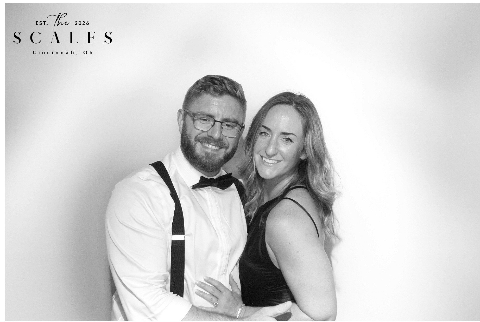 The Scalfs | View more photos from the event at gallery.photoboothcincy.com/u/PhotoBoothCincy/The-Scalfs