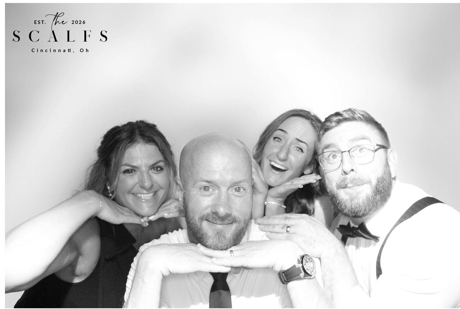 The Scalfs | View more photos from the event at gallery.photoboothcincy.com/u/PhotoBoothCincy/The-Scalfs