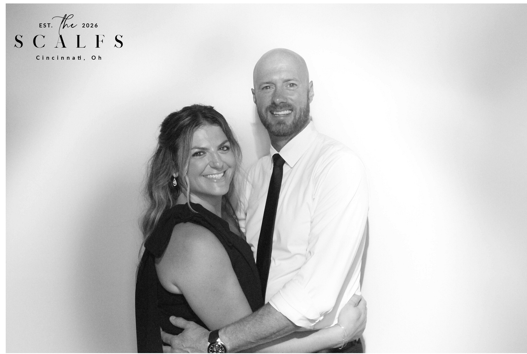The Scalfs | View more photos from the event at gallery.photoboothcincy.com/u/PhotoBoothCincy/The-Scalfs