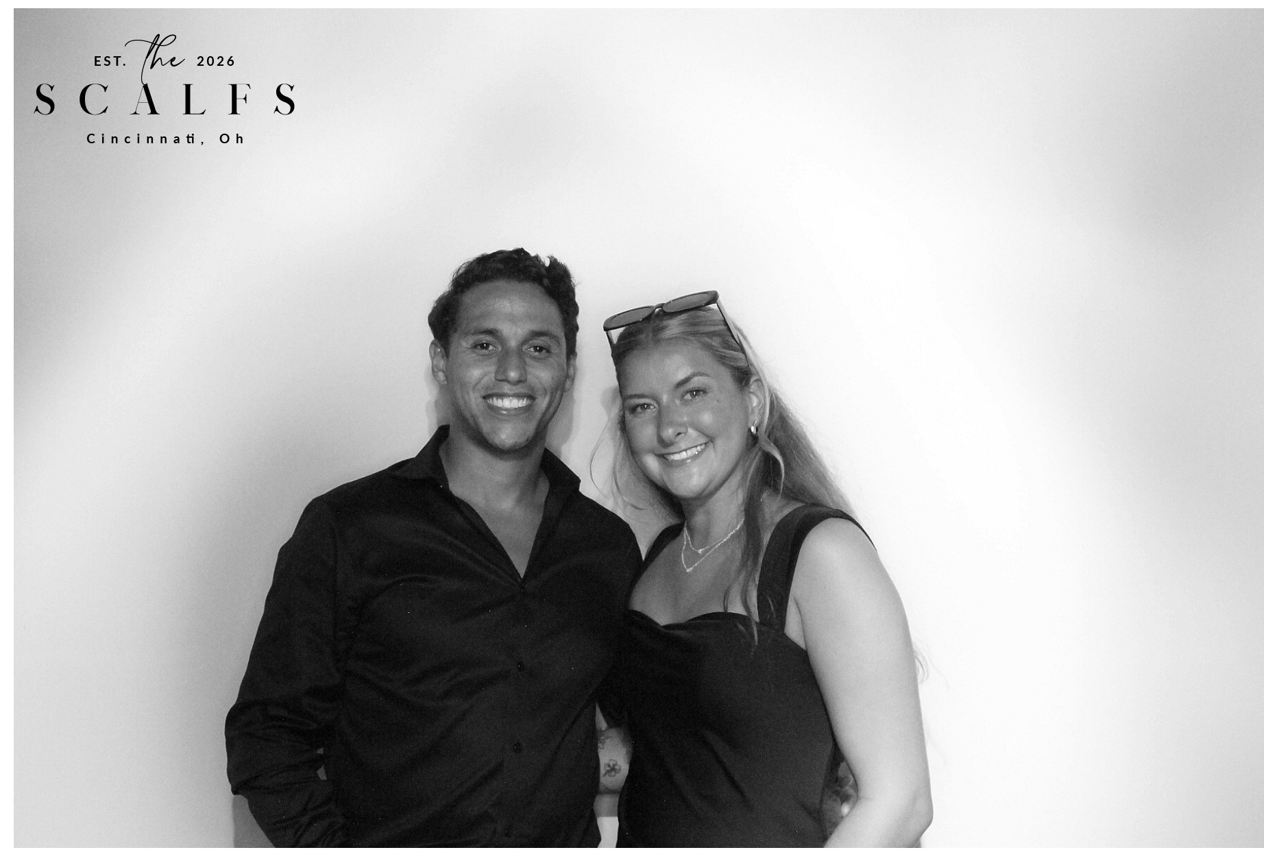 The Scalfs | View more photos from the event at gallery.photoboothcincy.com/u/PhotoBoothCincy/The-Scalfs