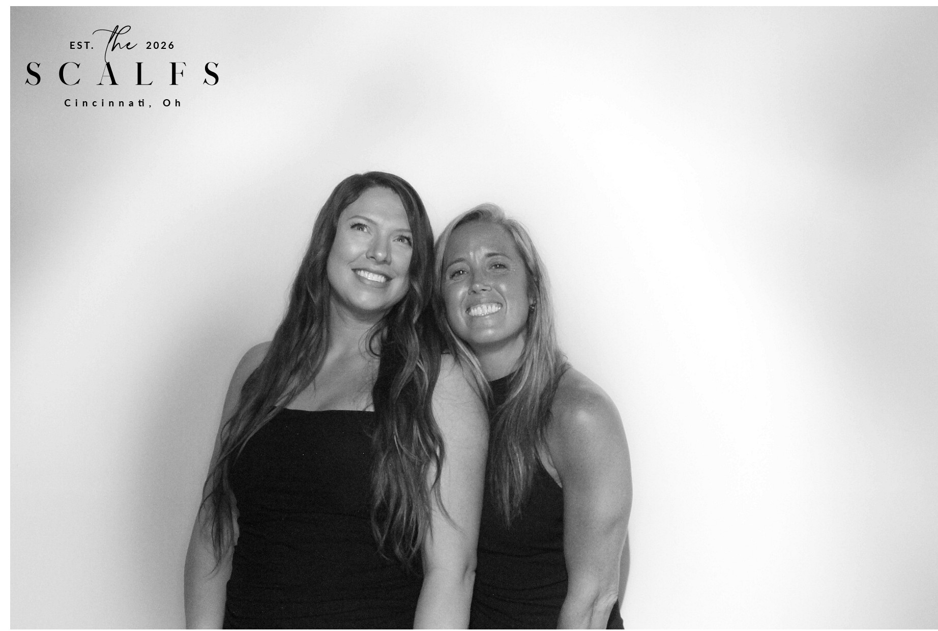 The Scalfs | View more photos from the event at gallery.photoboothcincy.com/u/PhotoBoothCincy/The-Scalfs