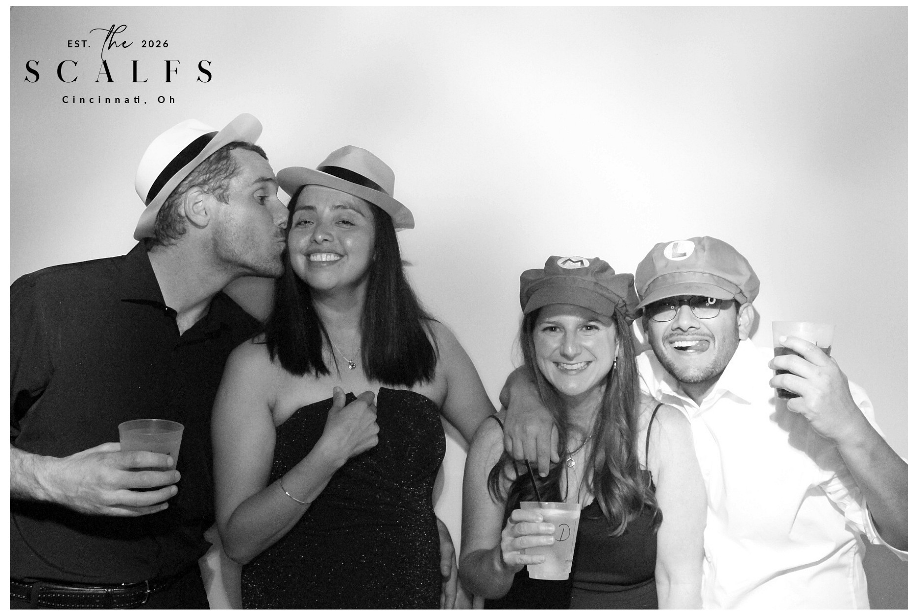 The Scalfs | View more photos from the event at gallery.photoboothcincy.com/u/PhotoBoothCincy/The-Scalfs