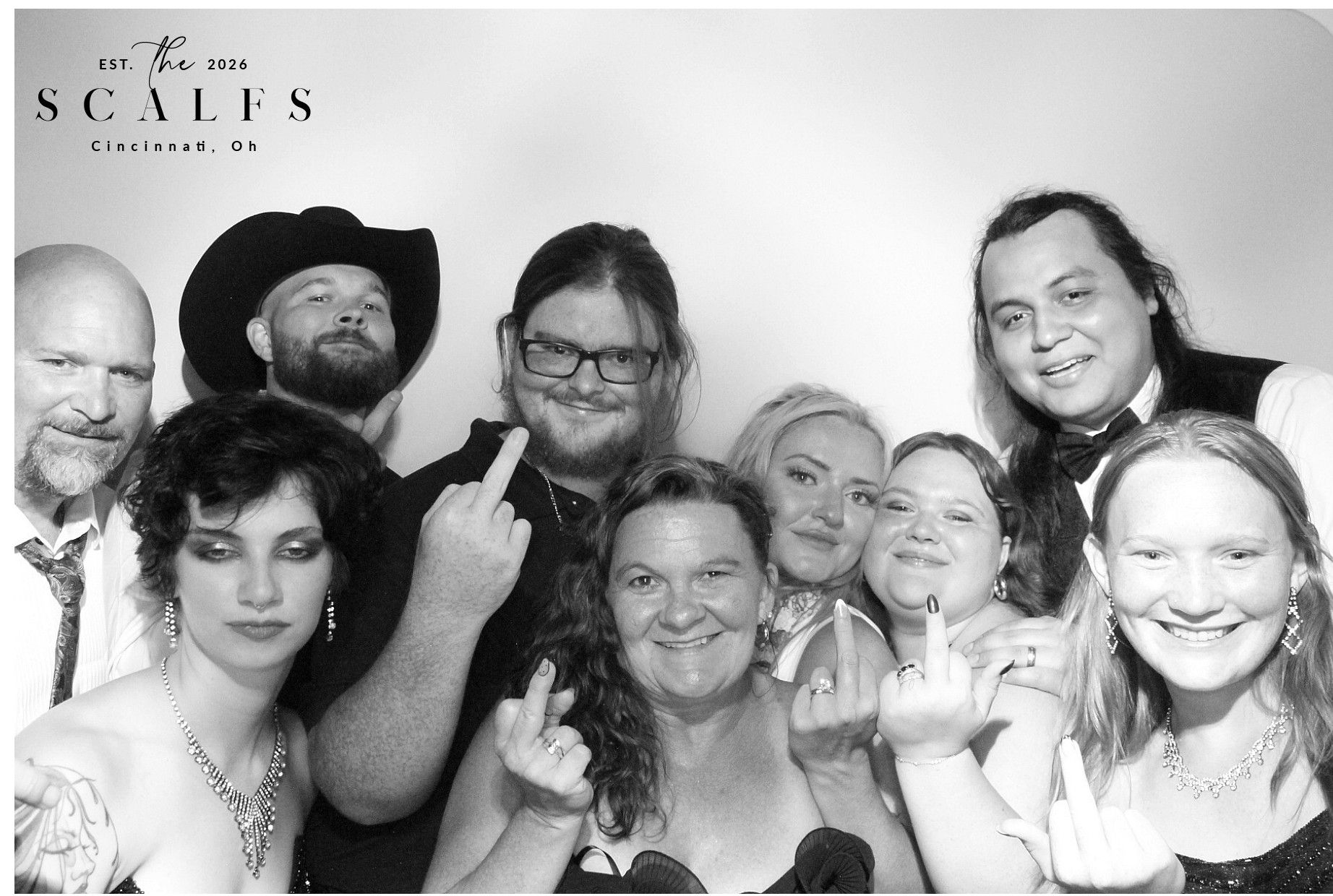 The Scalfs | View more photos from the event at gallery.photoboothcincy.com/u/PhotoBoothCincy/The-Scalfs