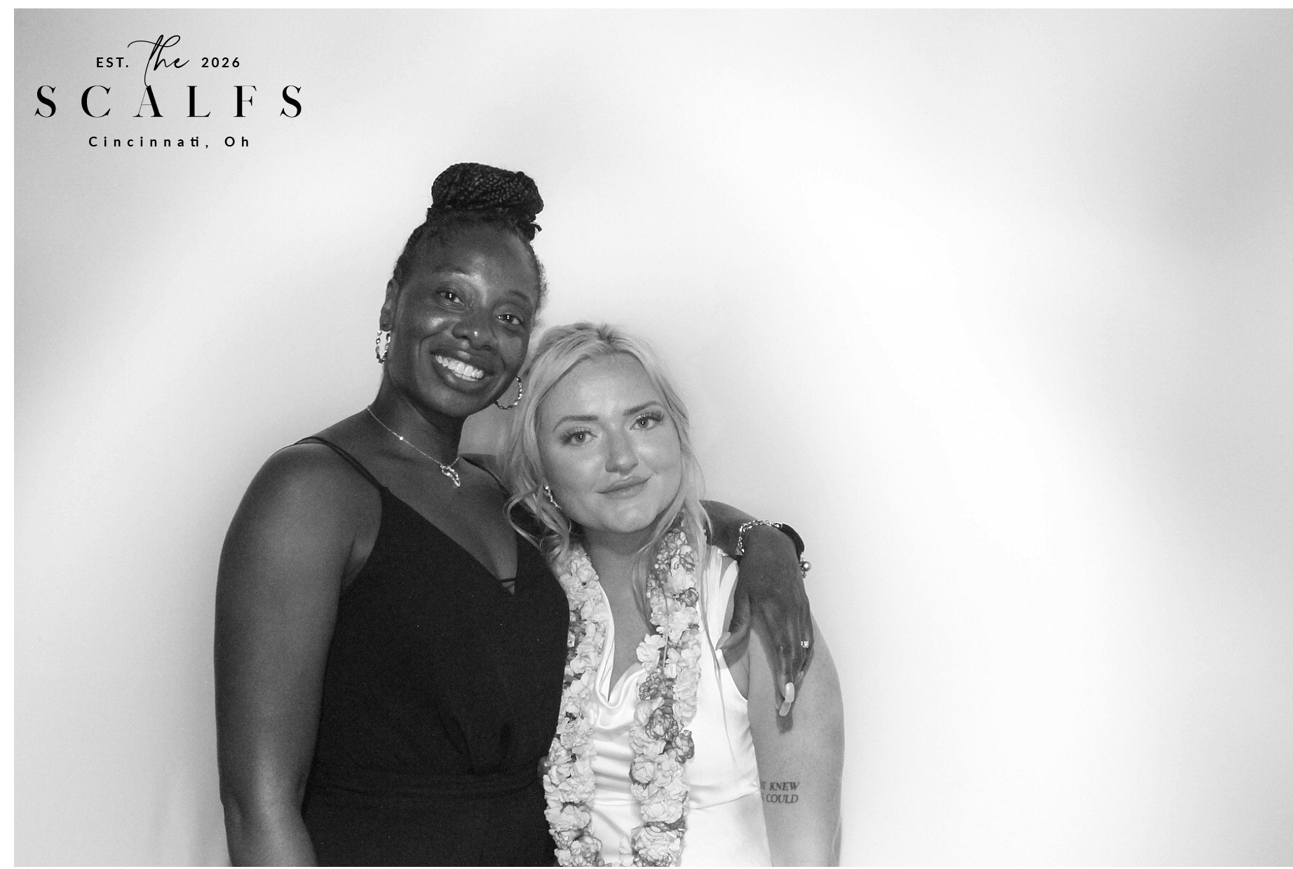 The Scalfs | View more photos from the event at gallery.photoboothcincy.com/u/PhotoBoothCincy/The-Scalfs