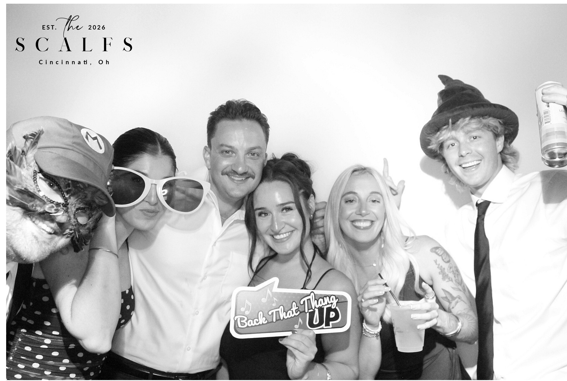 The Scalfs | View more photos from the event at gallery.photoboothcincy.com/u/PhotoBoothCincy/The-Scalfs