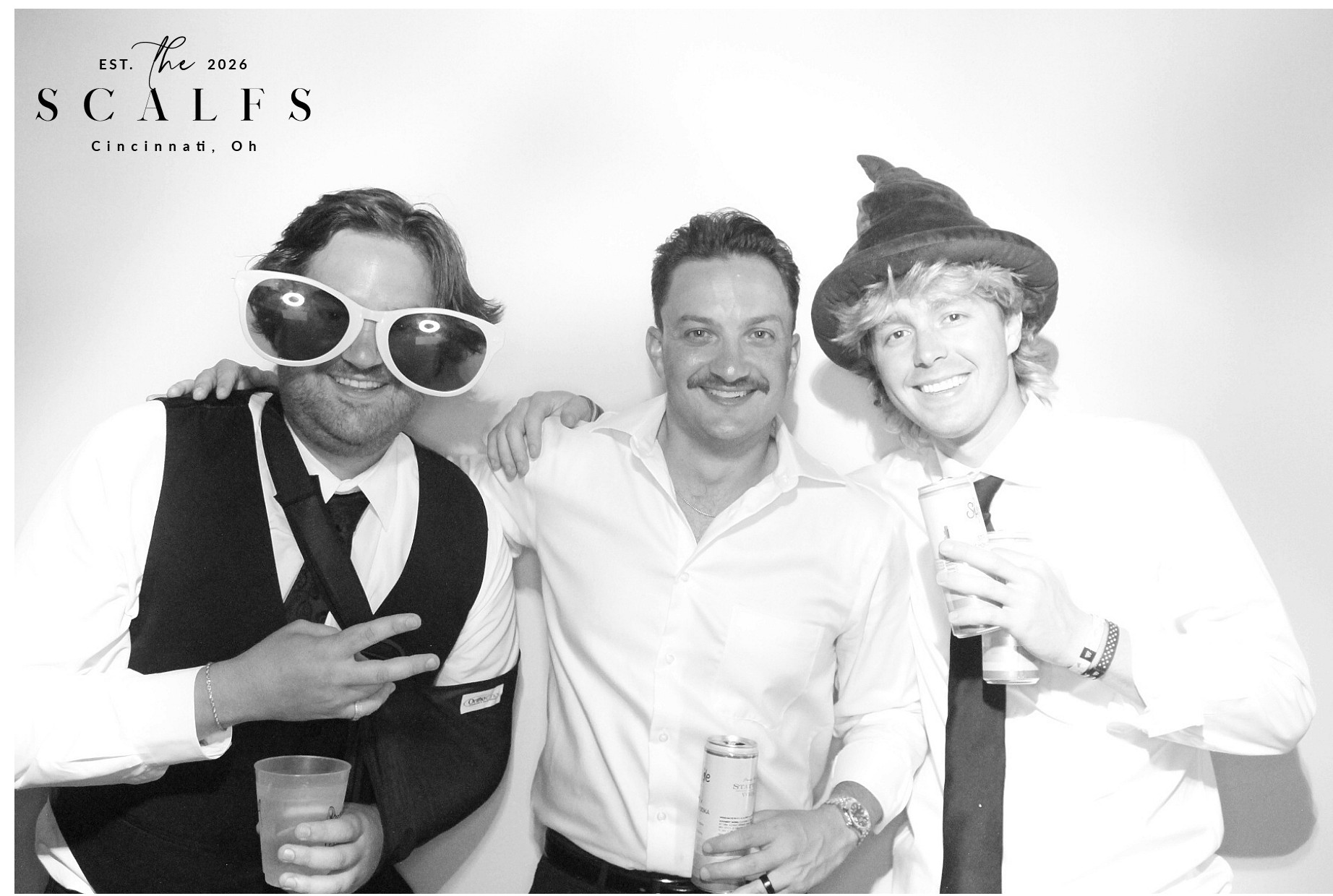 The Scalfs | View more photos from the event at gallery.photoboothcincy.com/u/PhotoBoothCincy/The-Scalfs