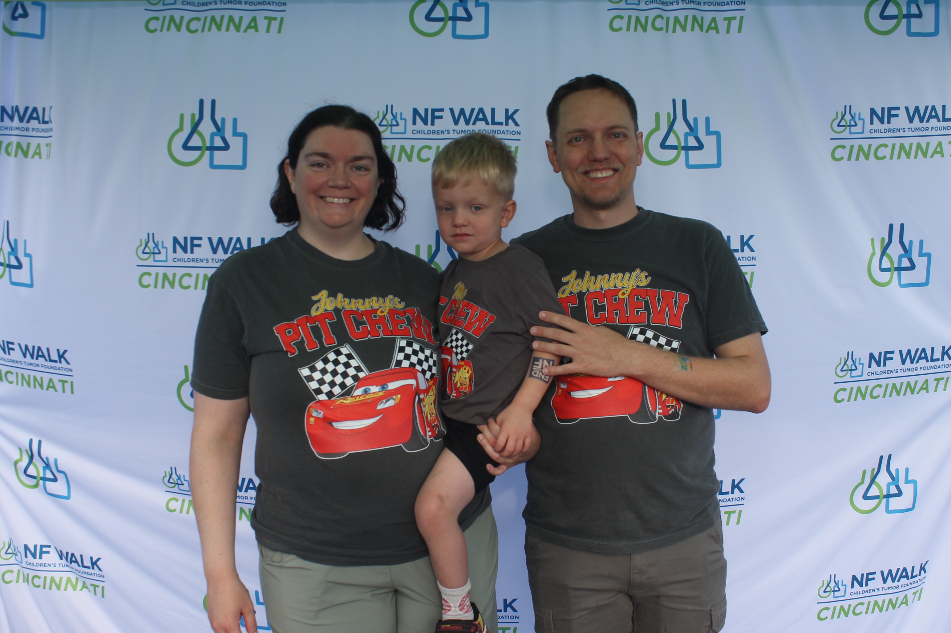 The Sine A Light NF Walk | View more photos from the event at gallery.photoboothcincy.com/u/PhotoBoothCincy/The-Sine-A-Light-NF-Walk