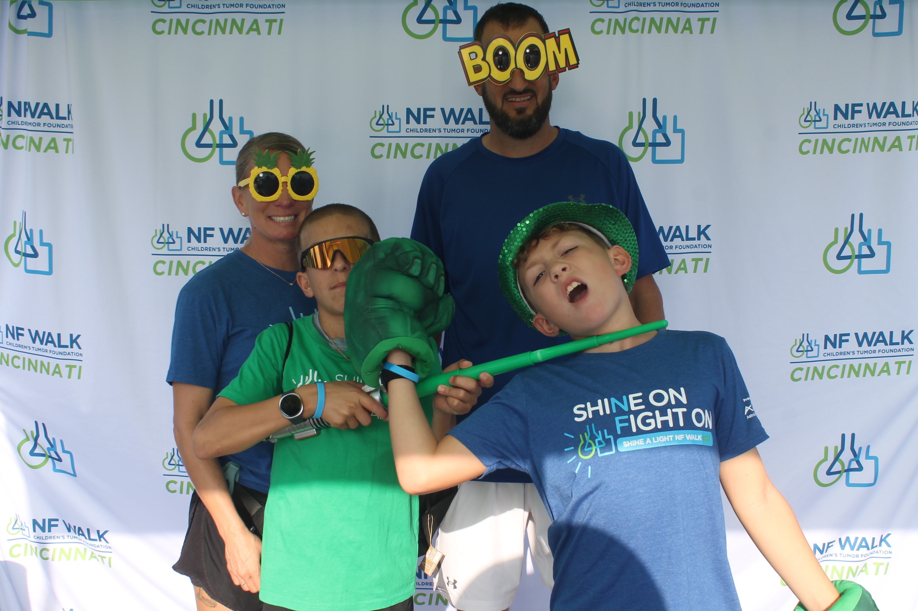 The Sine A Light NF Walk | View more photos from the event at gallery.photoboothcincy.com/u/PhotoBoothCincy/The-Sine-A-Light-NF-Walk