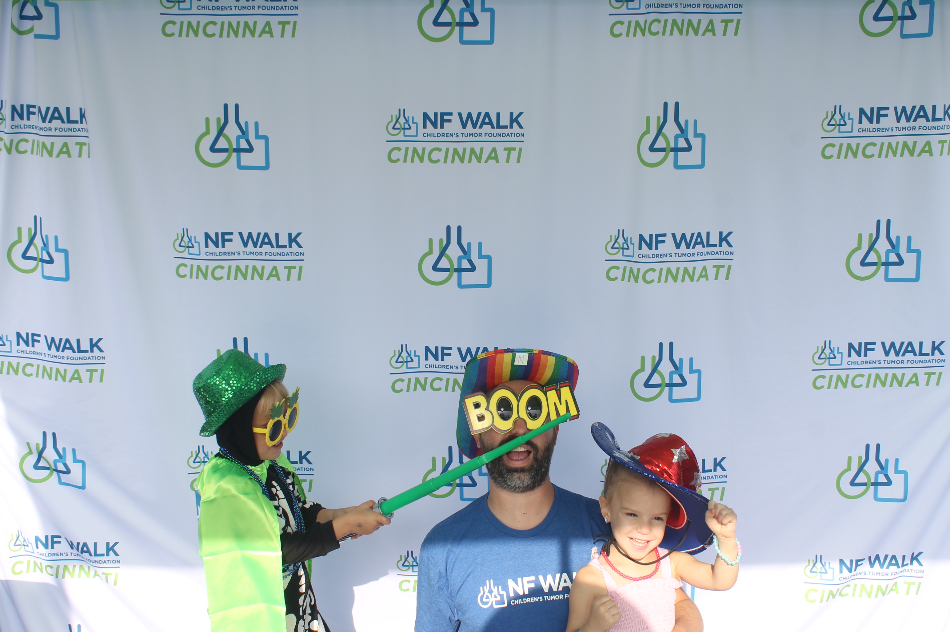 The Sine A Light NF Walk | View more photos from the event at gallery.photoboothcincy.com/u/PhotoBoothCincy/The-Sine-A-Light-NF-Walk