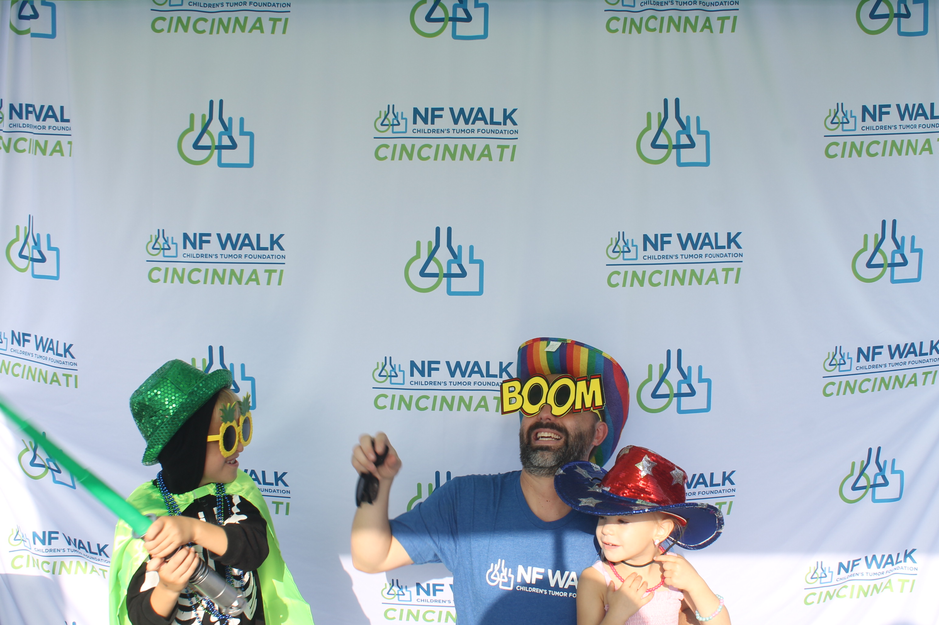 The Sine A Light NF Walk | View more photos from the event at gallery.photoboothcincy.com/u/PhotoBoothCincy/The-Sine-A-Light-NF-Walk