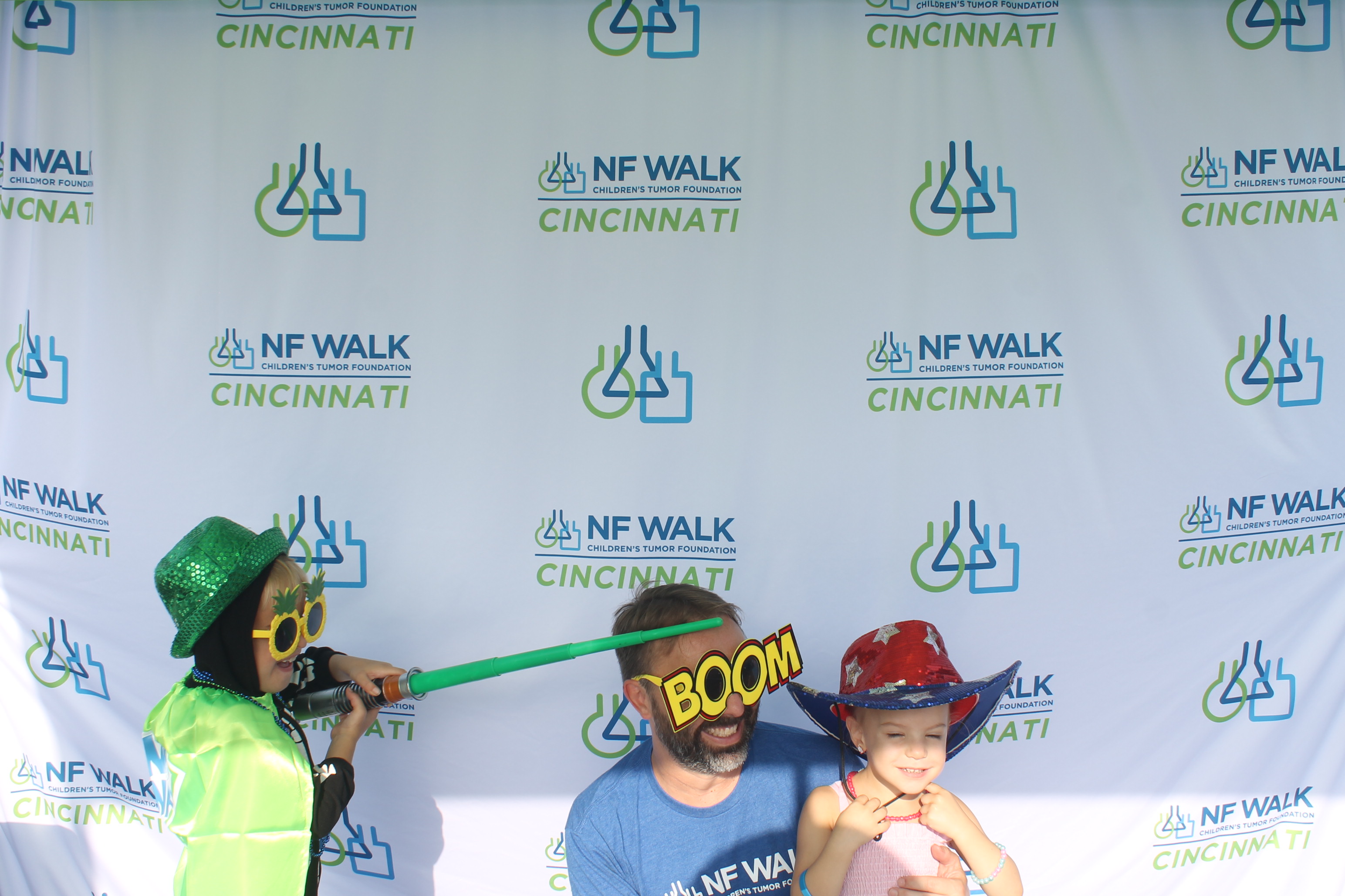 The Sine A Light NF Walk | View more photos from the event at gallery.photoboothcincy.com/u/PhotoBoothCincy/The-Sine-A-Light-NF-Walk