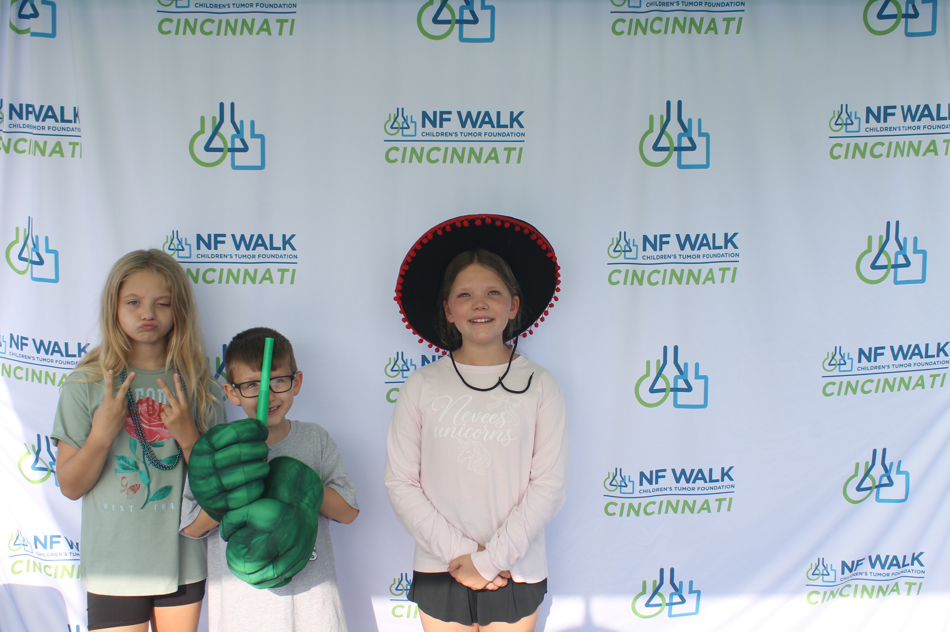 The Sine A Light NF Walk | View more photos from the event at gallery.photoboothcincy.com/u/PhotoBoothCincy/The-Sine-A-Light-NF-Walk