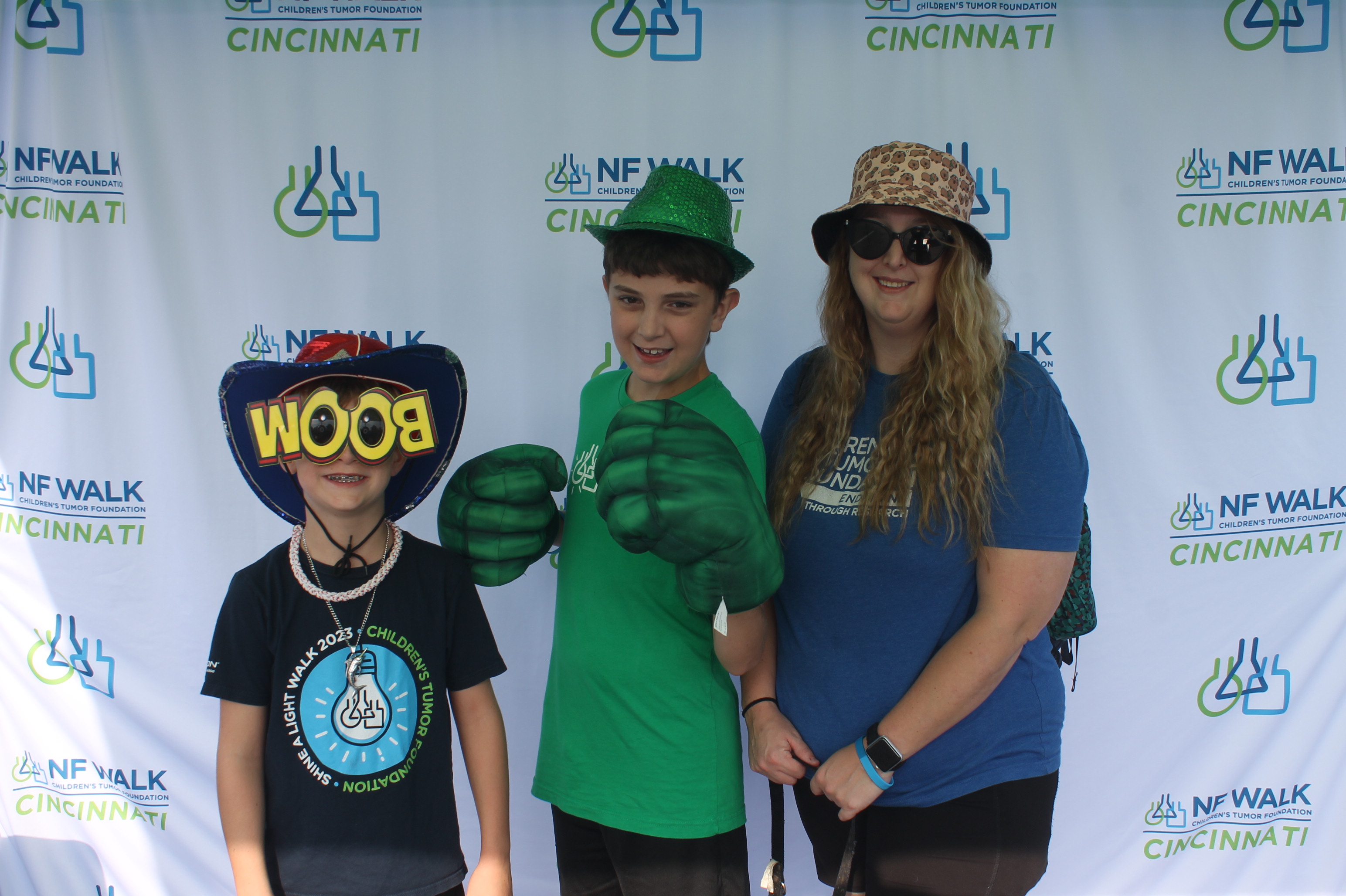 The Sine A Light NF Walk | View more photos from the event at gallery.photoboothcincy.com/u/PhotoBoothCincy/The-Sine-A-Light-NF-Walk