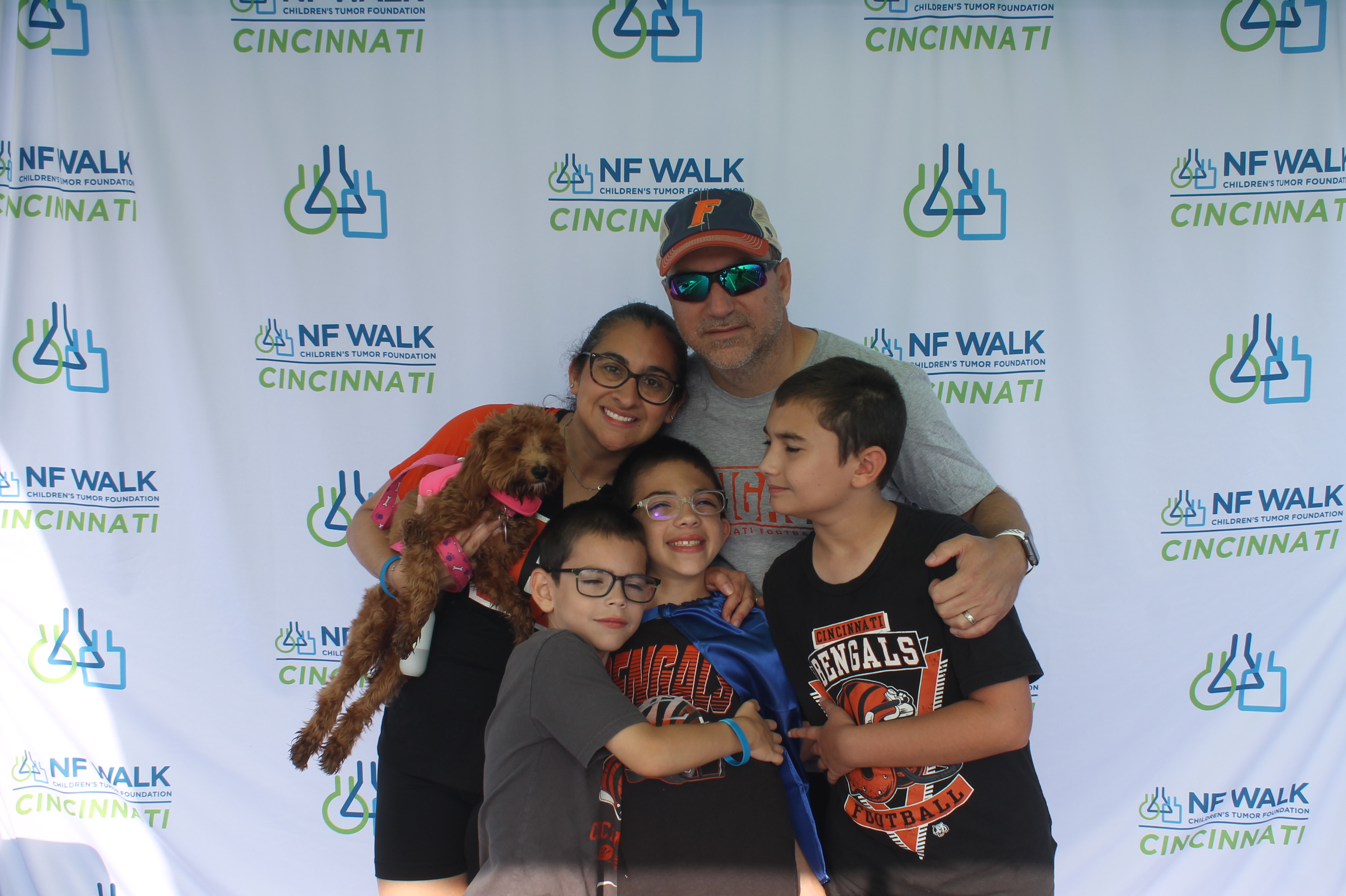 The Sine A Light NF Walk | View more photos from the event at gallery.photoboothcincy.com/u/PhotoBoothCincy/The-Sine-A-Light-NF-Walk