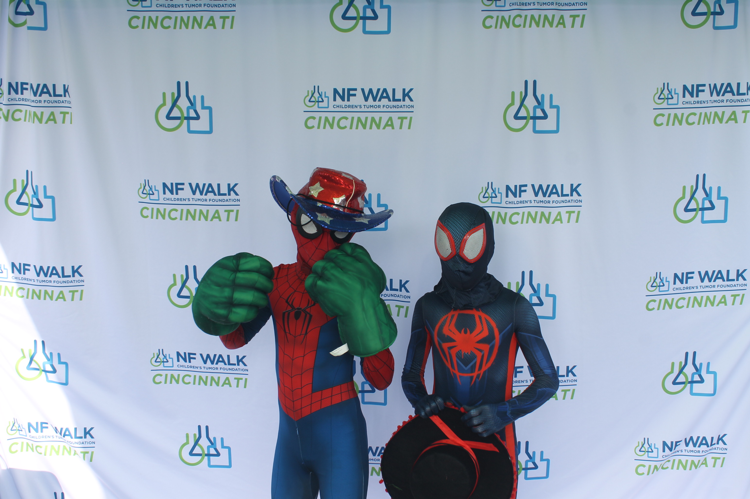 The Sine A Light NF Walk | View more photos from the event at gallery.photoboothcincy.com/u/PhotoBoothCincy/The-Sine-A-Light-NF-Walk