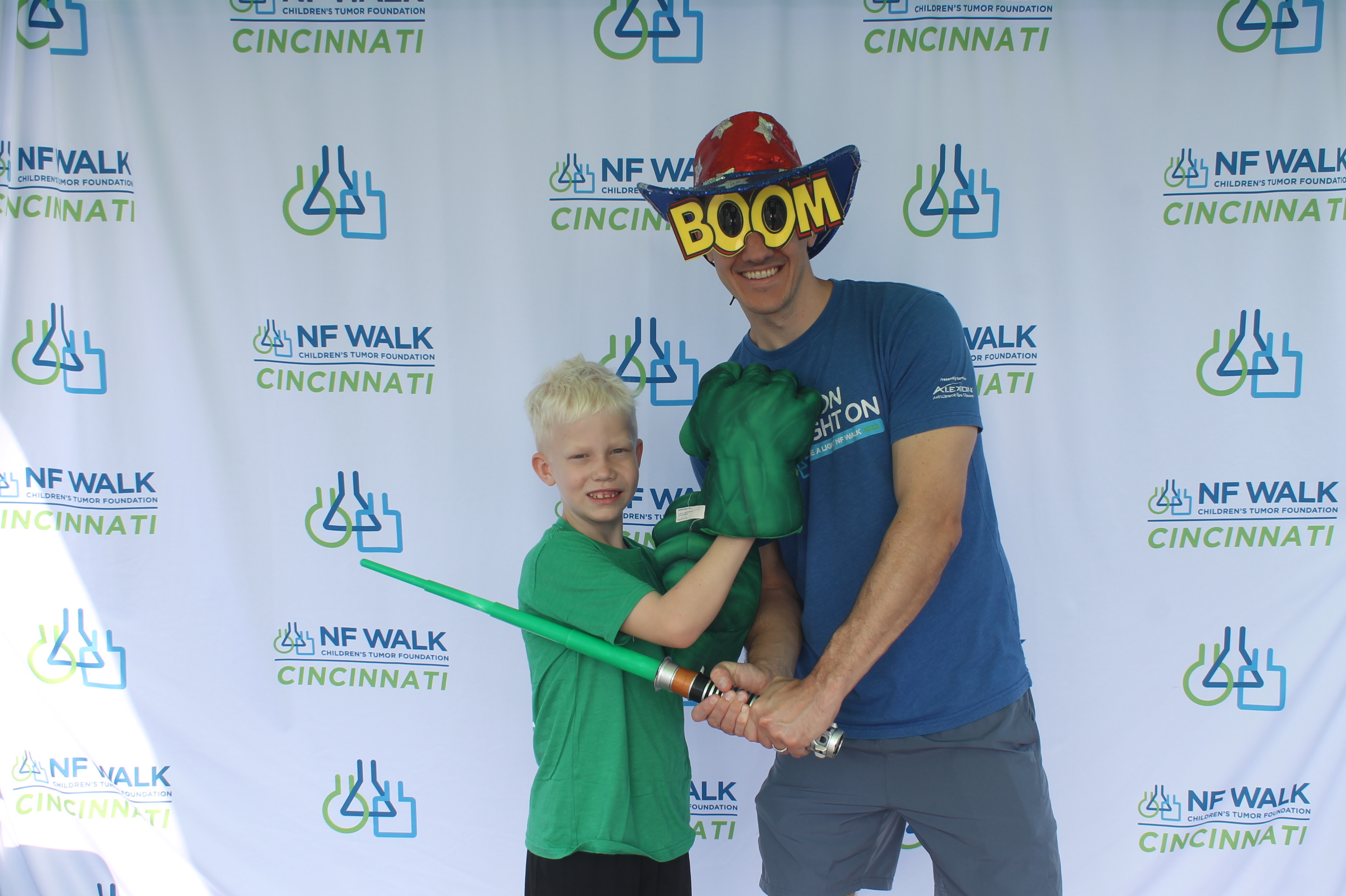 The Sine A Light NF Walk | View more photos from the event at gallery.photoboothcincy.com/u/PhotoBoothCincy/The-Sine-A-Light-NF-Walk