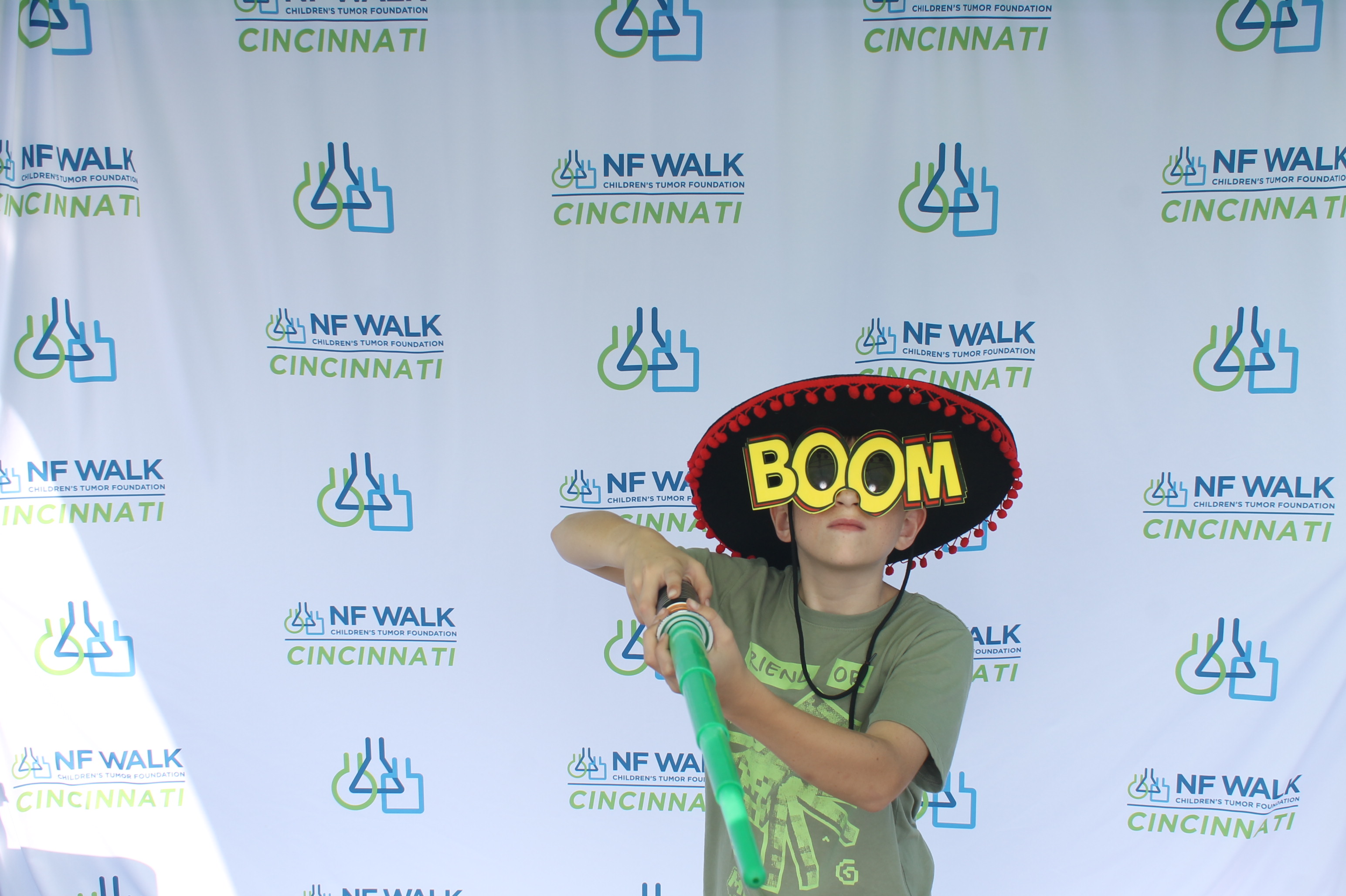 The Sine A Light NF Walk | View more photos from the event at gallery.photoboothcincy.com/u/PhotoBoothCincy/The-Sine-A-Light-NF-Walk