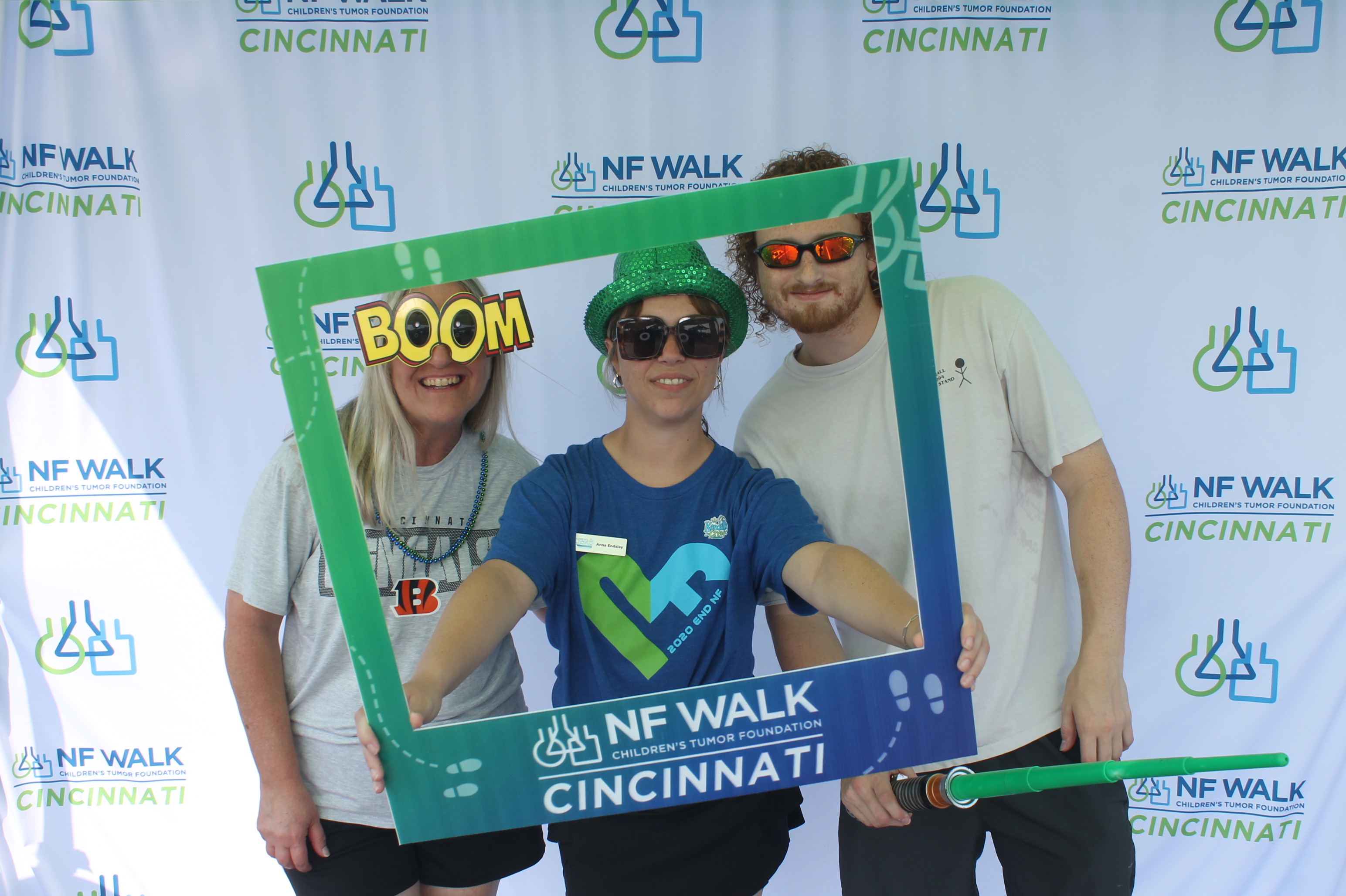 The Sine A Light NF Walk | View more photos from the event at gallery.photoboothcincy.com/u/PhotoBoothCincy/The-Sine-A-Light-NF-Walk