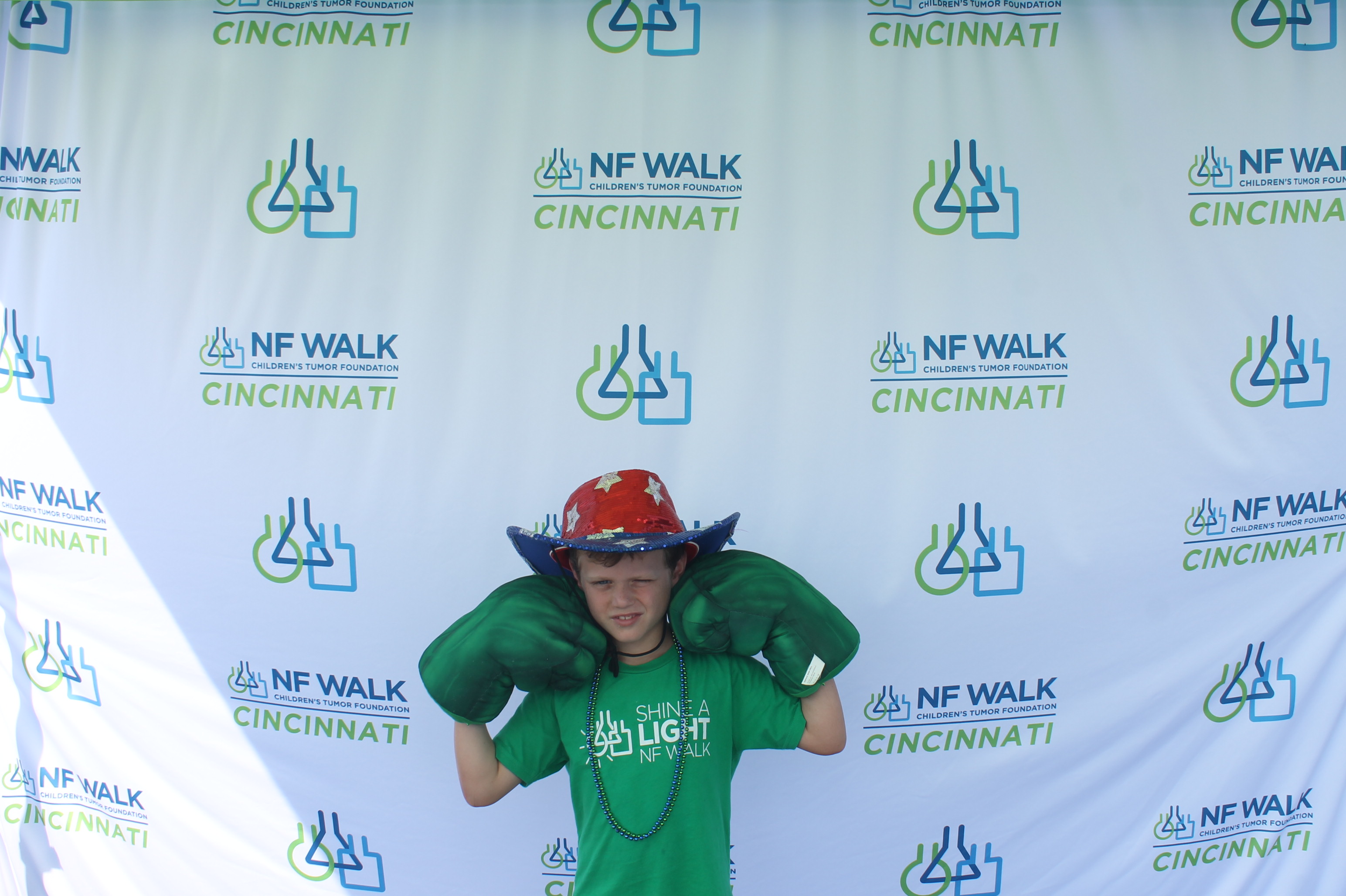 The Sine A Light NF Walk | View more photos from the event at gallery.photoboothcincy.com/u/PhotoBoothCincy/The-Sine-A-Light-NF-Walk