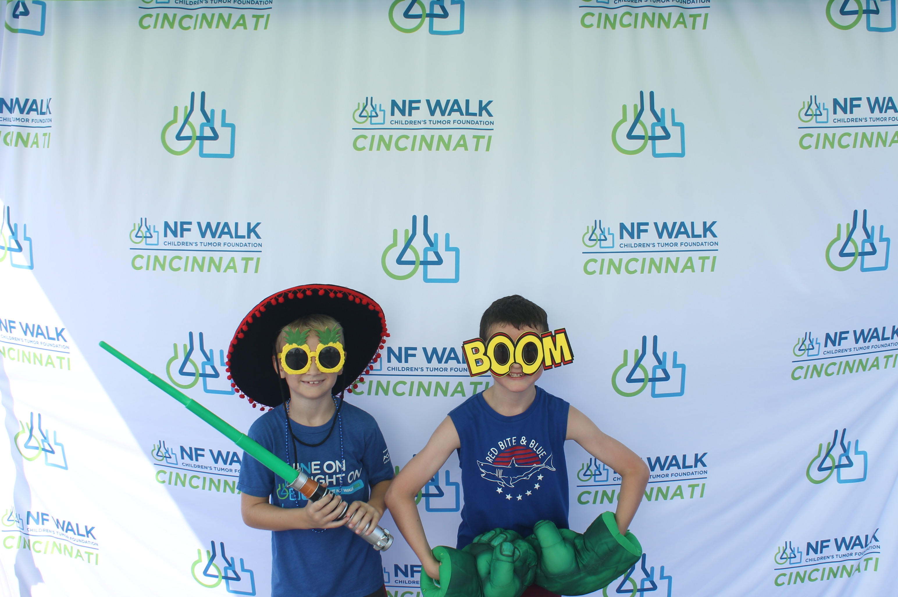 The Sine A Light NF Walk | View more photos from the event at gallery.photoboothcincy.com/u/PhotoBoothCincy/The-Sine-A-Light-NF-Walk