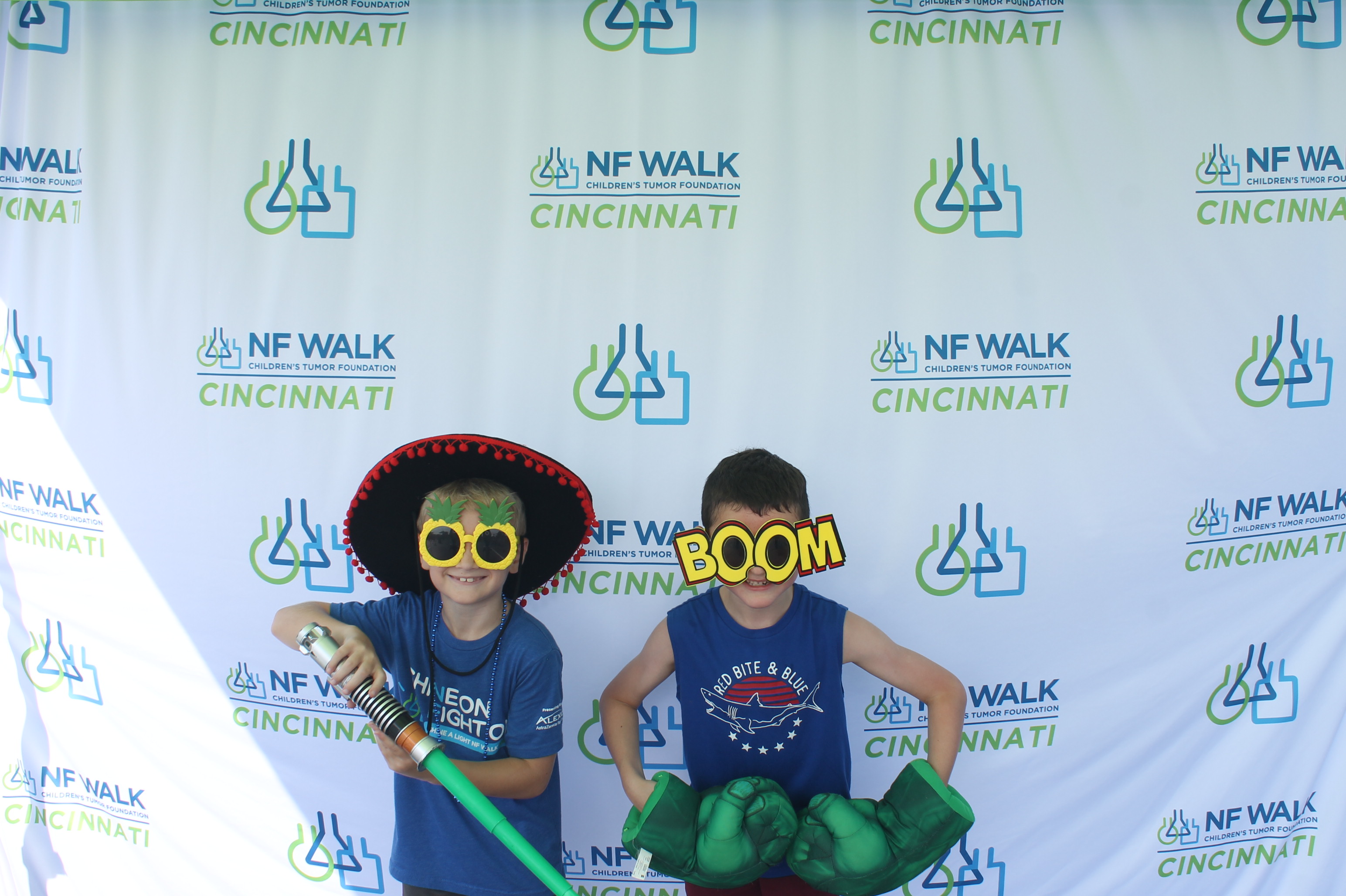 The Sine A Light NF Walk | View more photos from the event at gallery.photoboothcincy.com/u/PhotoBoothCincy/The-Sine-A-Light-NF-Walk