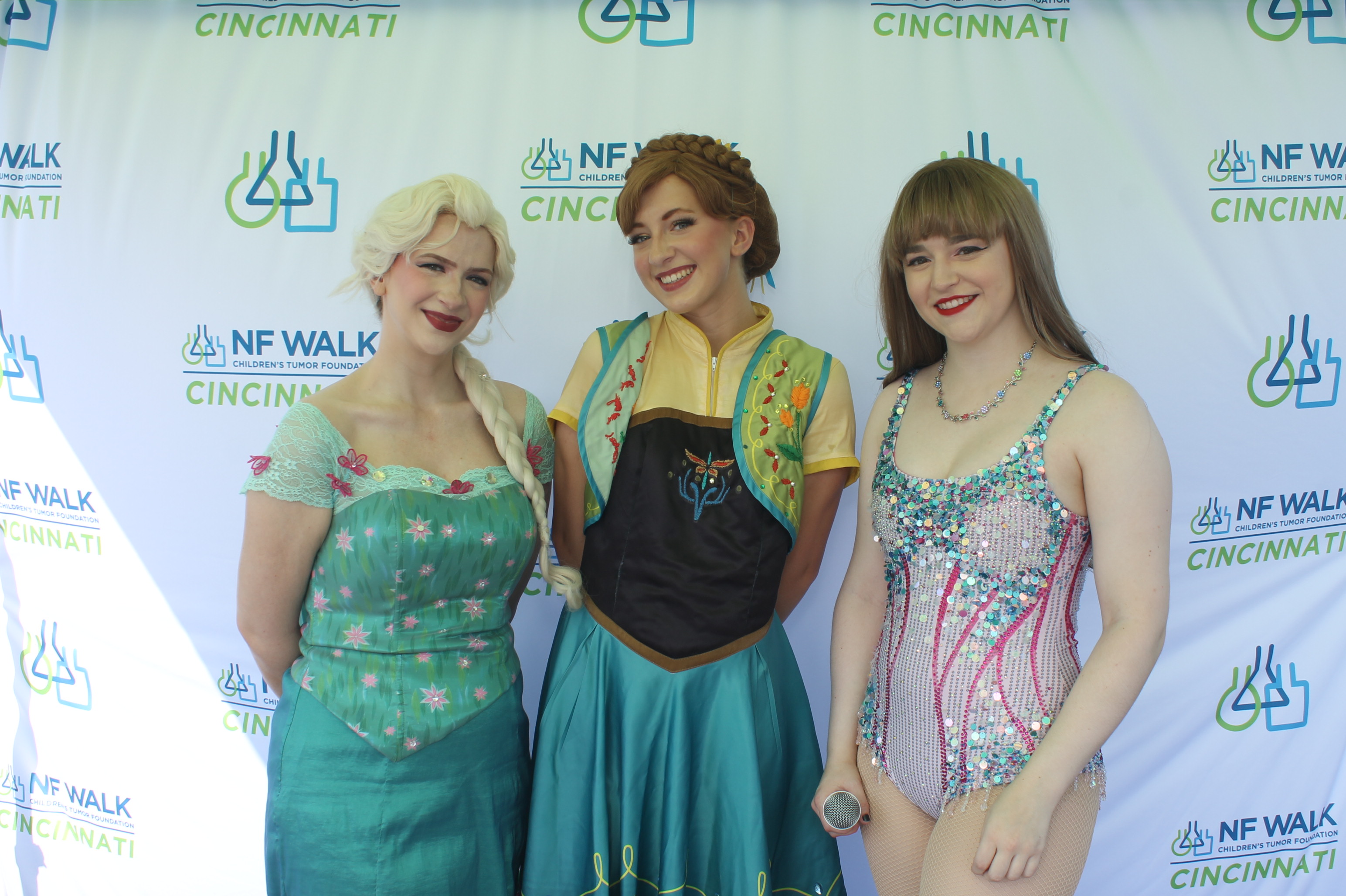 The Sine A Light NF Walk | View more photos from the event at gallery.photoboothcincy.com/u/PhotoBoothCincy/The-Sine-A-Light-NF-Walk