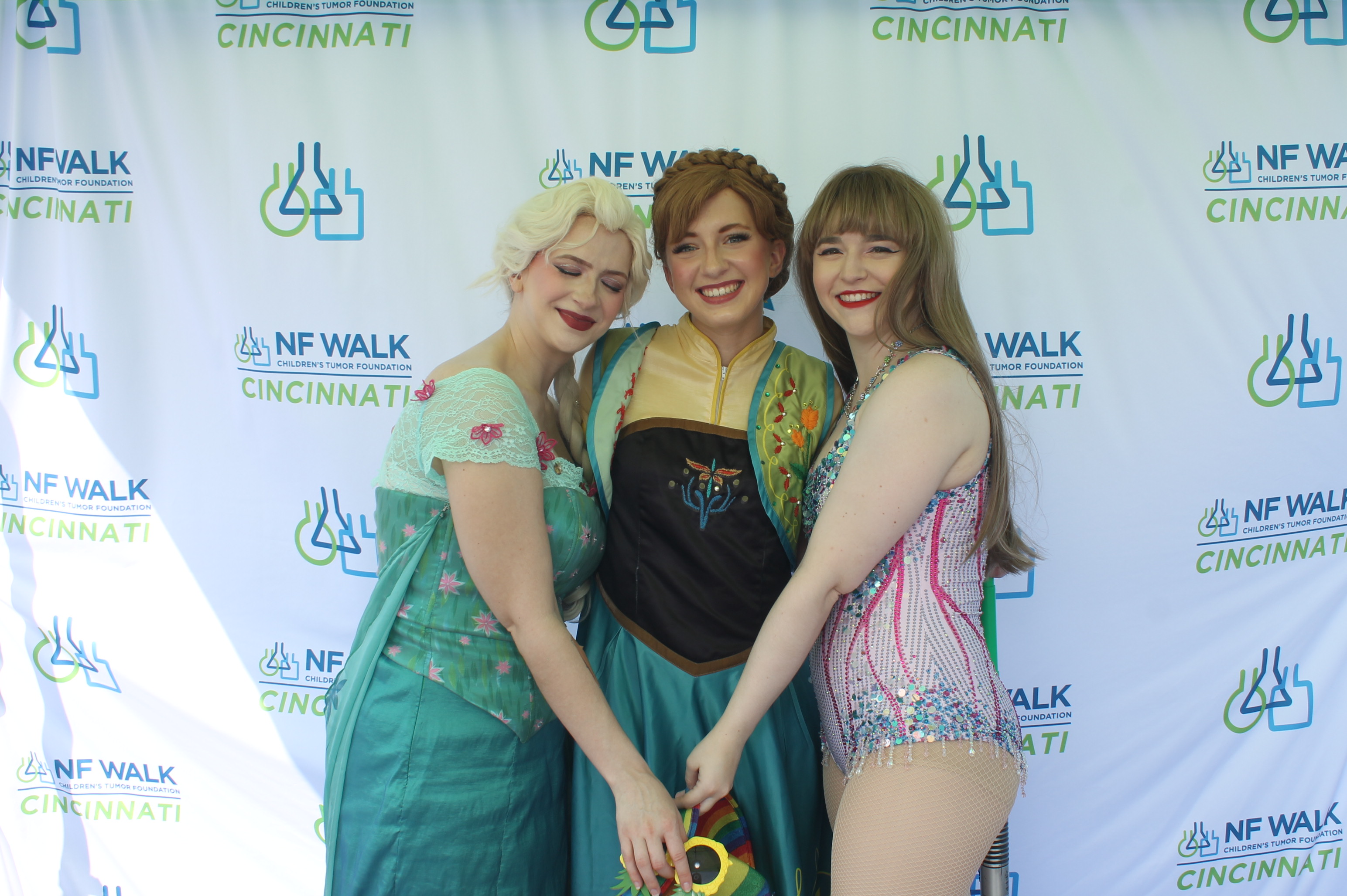 The Sine A Light NF Walk | View more photos from the event at gallery.photoboothcincy.com/u/PhotoBoothCincy/The-Sine-A-Light-NF-Walk