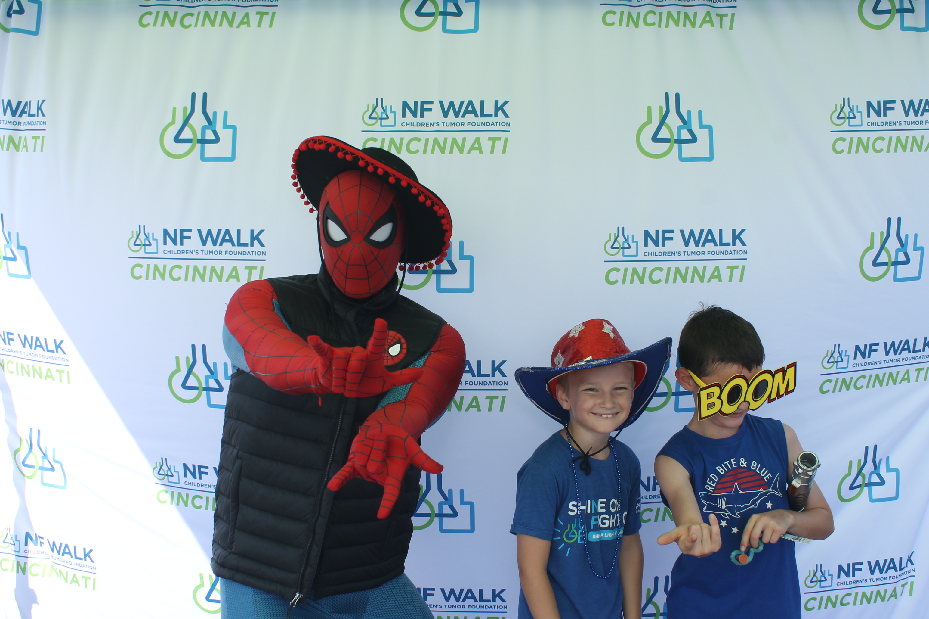 The Sine A Light NF Walk | View more photos from the event at gallery.photoboothcincy.com/u/PhotoBoothCincy/The-Sine-A-Light-NF-Walk