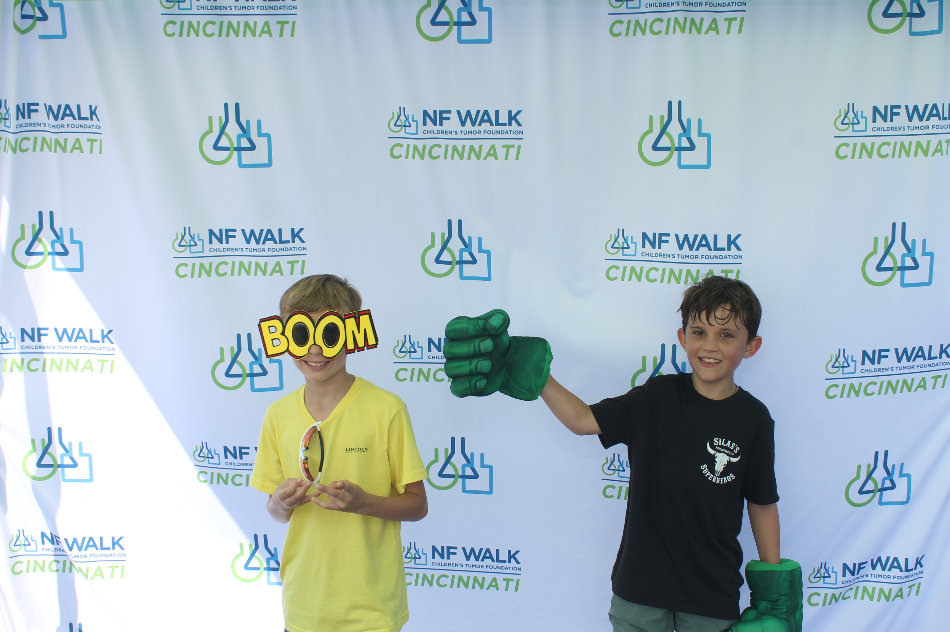 The Sine A Light NF Walk | View more photos from the event at gallery.photoboothcincy.com/u/PhotoBoothCincy/The-Sine-A-Light-NF-Walk