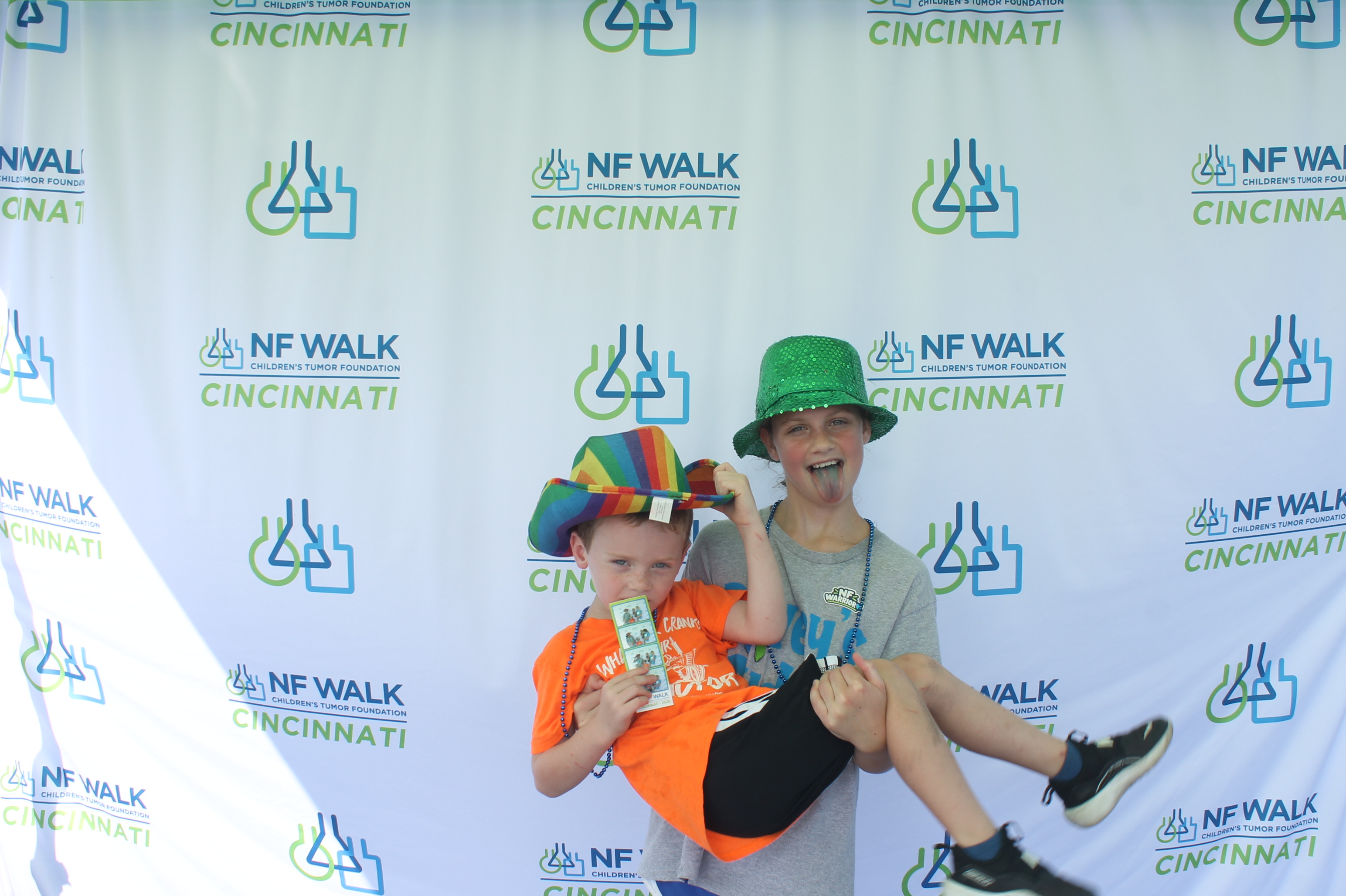 The Sine A Light NF Walk | View more photos from the event at gallery.photoboothcincy.com/u/PhotoBoothCincy/The-Sine-A-Light-NF-Walk