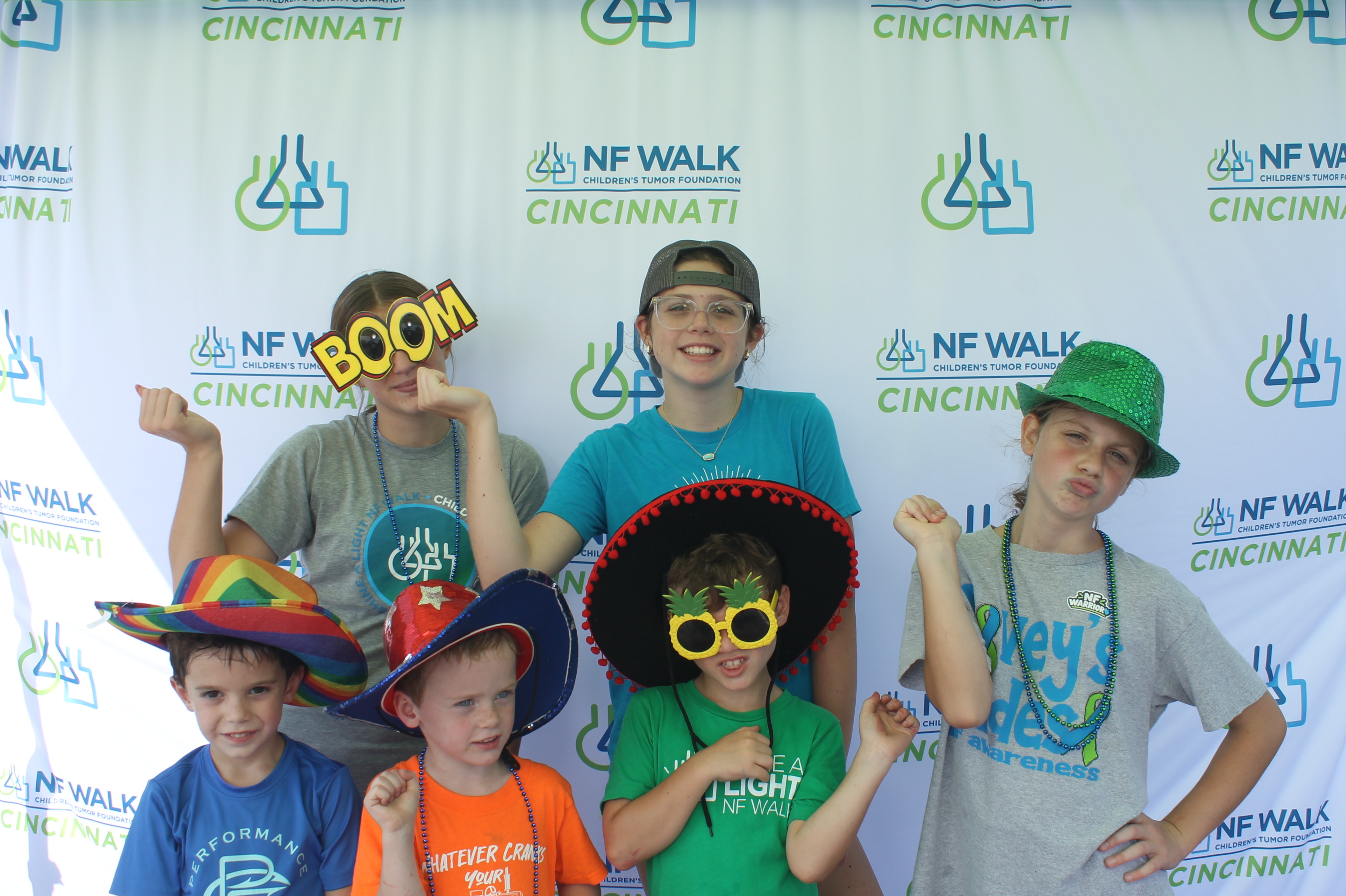 The Sine A Light NF Walk | View more photos from the event at gallery.photoboothcincy.com/u/PhotoBoothCincy/The-Sine-A-Light-NF-Walk