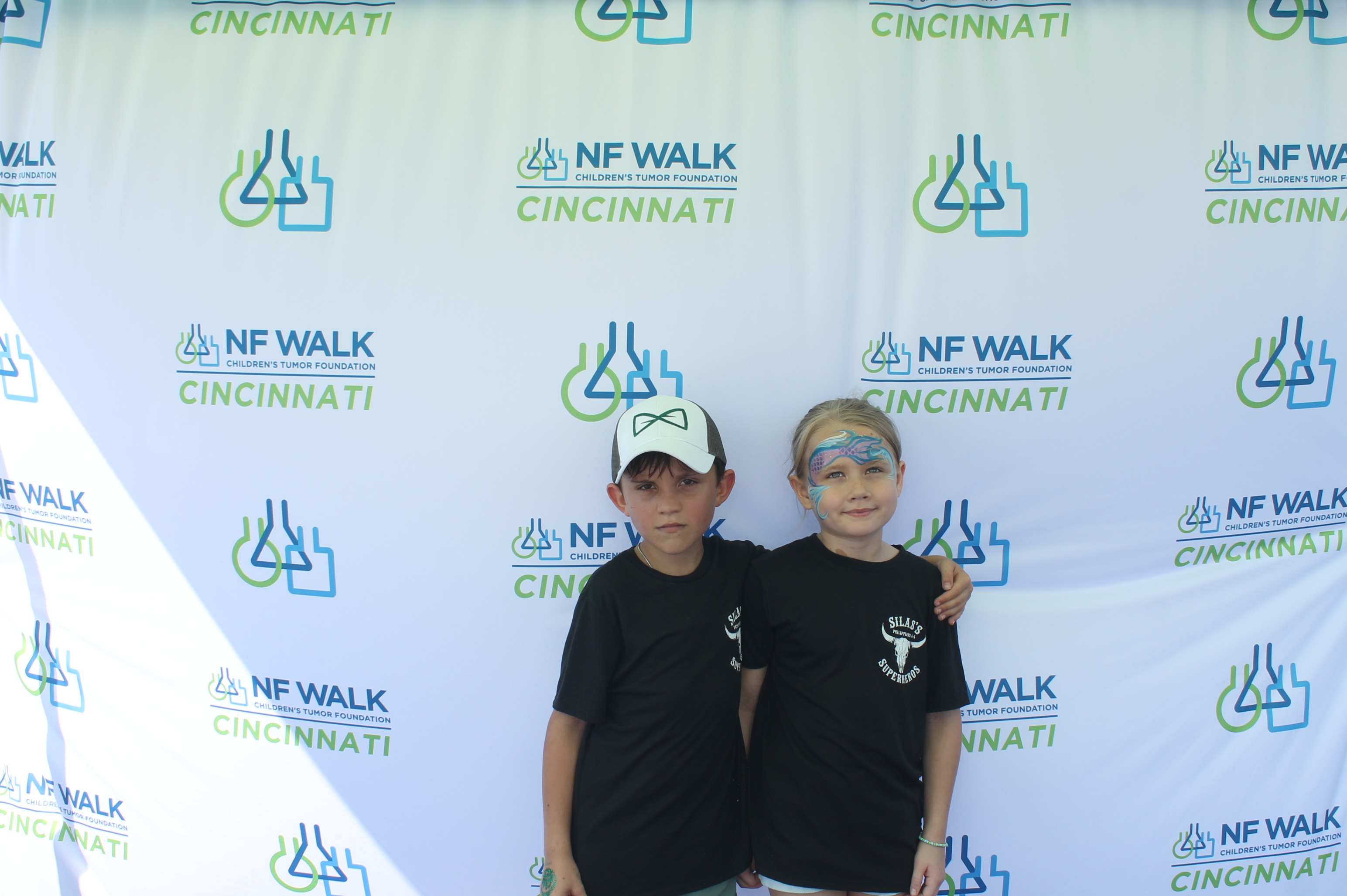 The Sine A Light NF Walk | View more photos from the event at gallery.photoboothcincy.com/u/PhotoBoothCincy/The-Sine-A-Light-NF-Walk