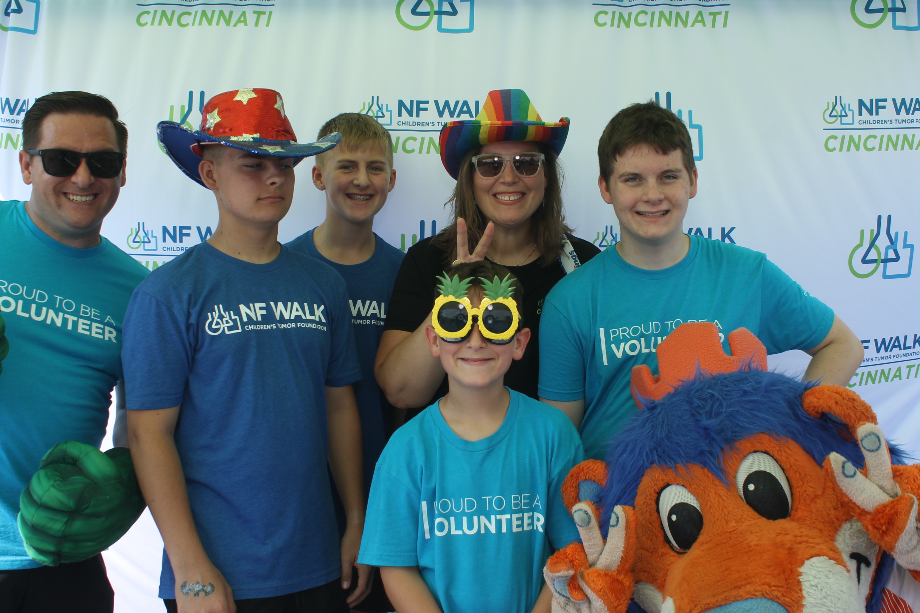 The Sine A Light NF Walk | View more photos from the event at gallery.photoboothcincy.com/u/PhotoBoothCincy/The-Sine-A-Light-NF-Walk