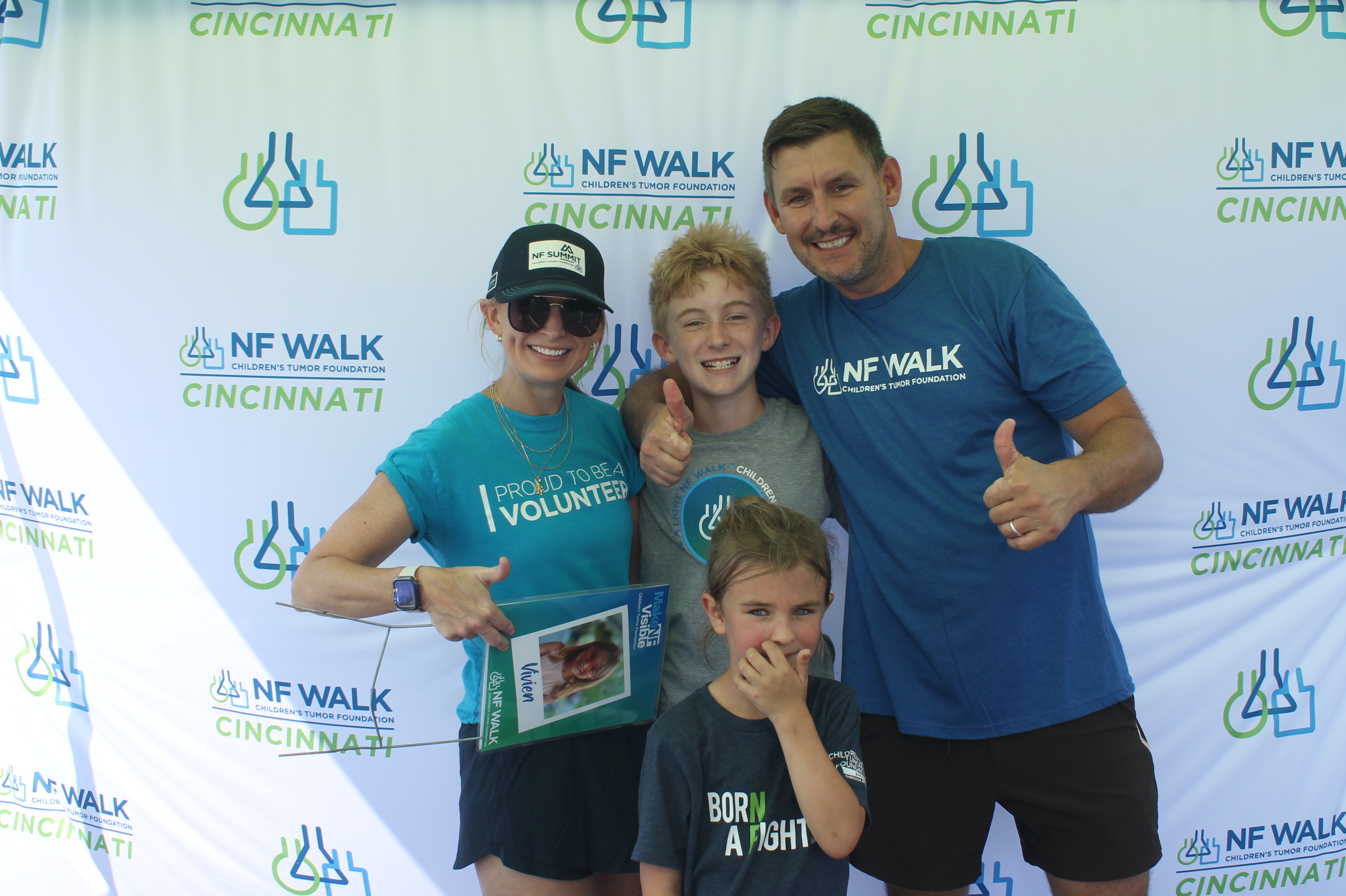 The Sine A Light NF Walk | View more photos from the event at gallery.photoboothcincy.com/u/PhotoBoothCincy/The-Sine-A-Light-NF-Walk