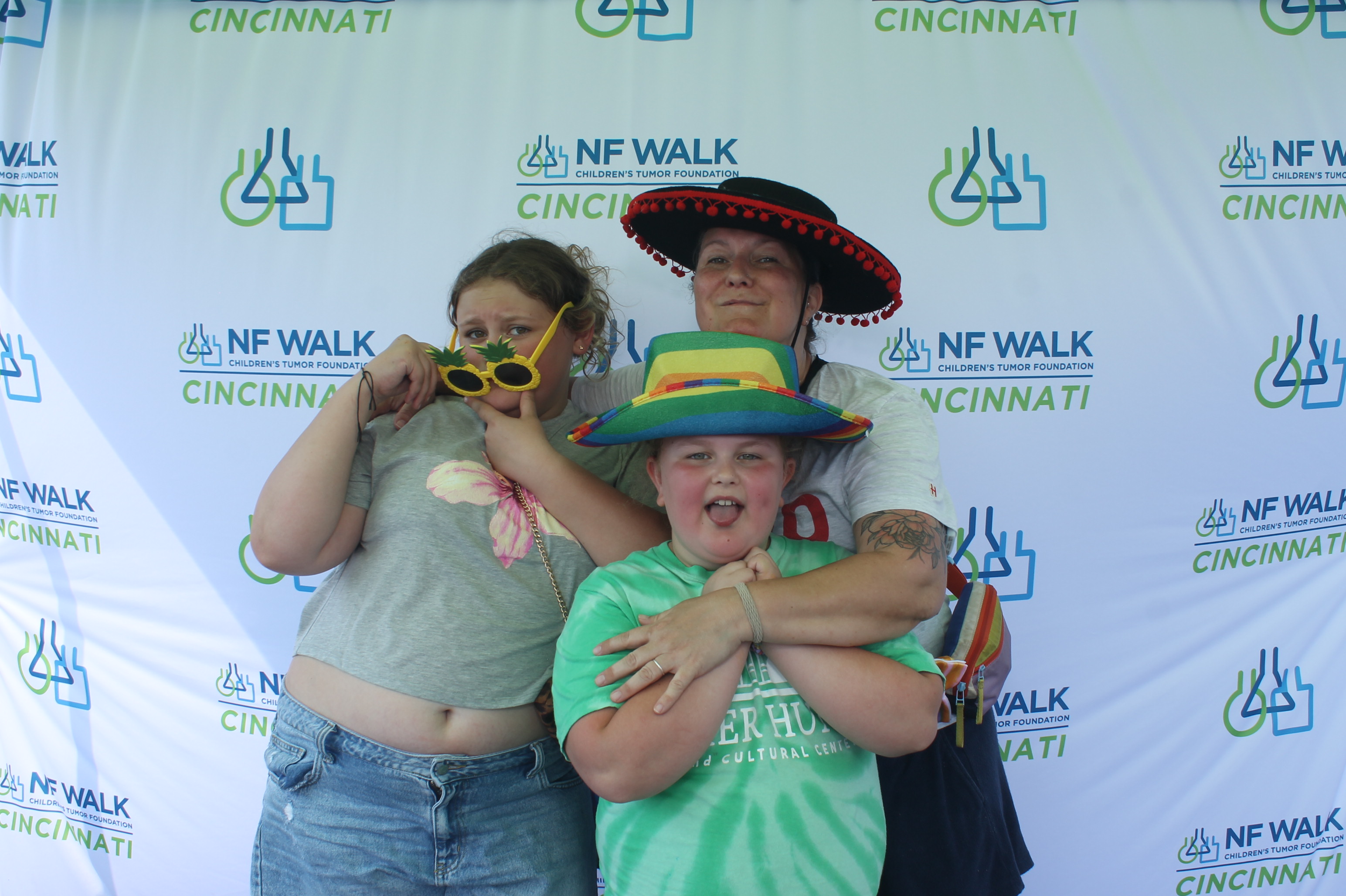 The Sine A Light NF Walk | View more photos from the event at gallery.photoboothcincy.com/u/PhotoBoothCincy/The-Sine-A-Light-NF-Walk