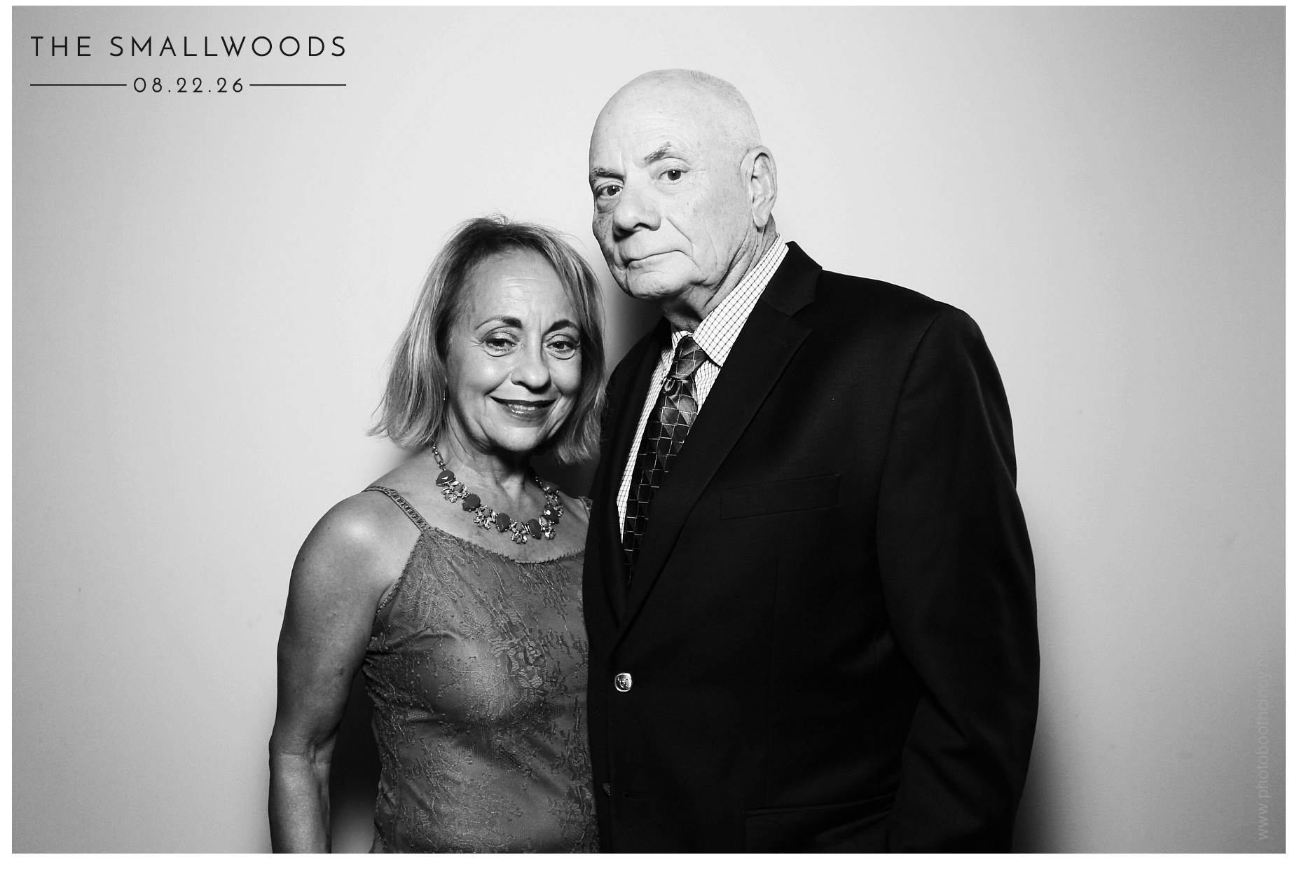 The Smallwoods | View more photos from the event at gallery.photoboothcincy.com/u/PhotoBoothCincy/The-Smallwoods