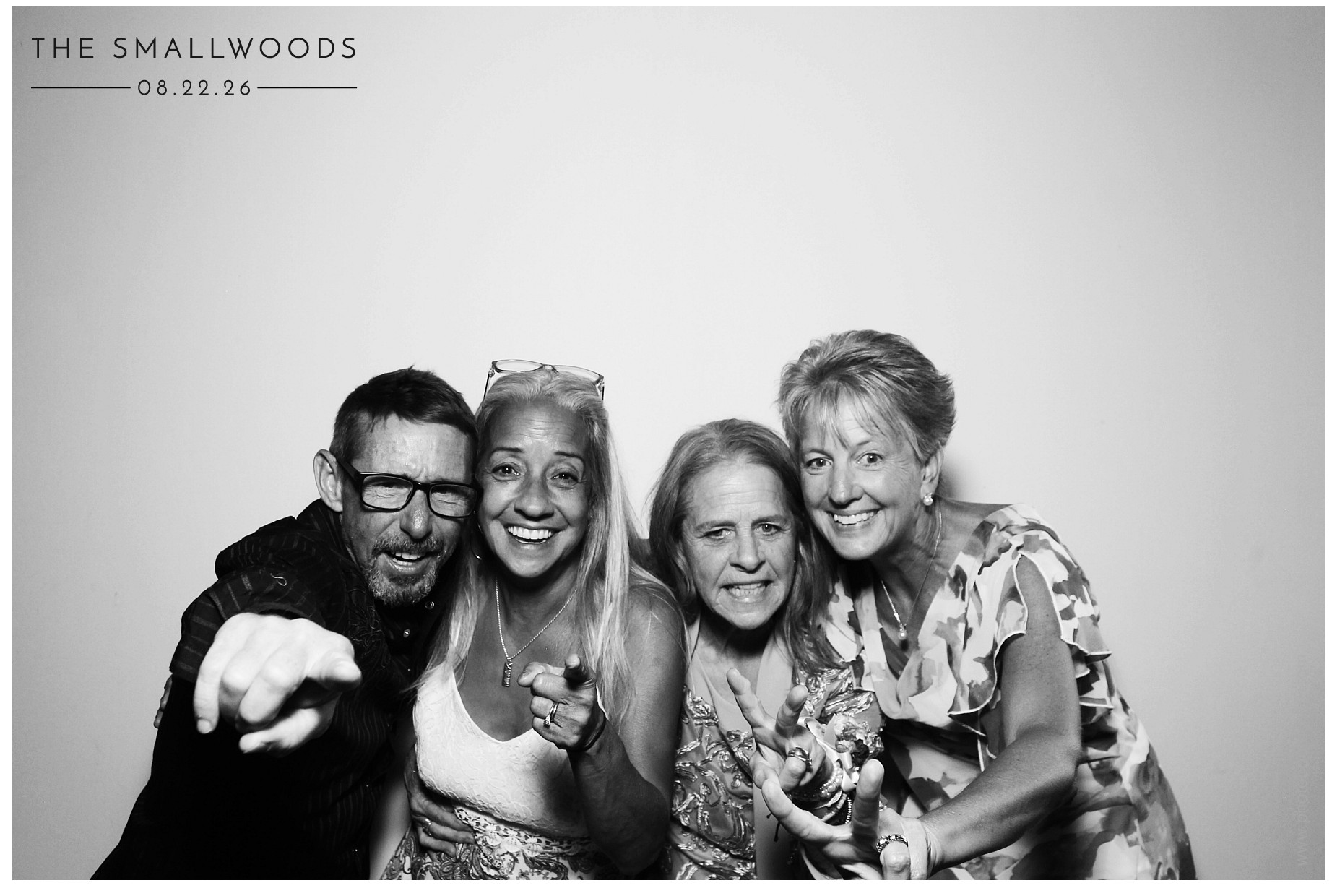 The Smallwoods | View more photos from the event at gallery.photoboothcincy.com/u/PhotoBoothCincy/The-Smallwoods