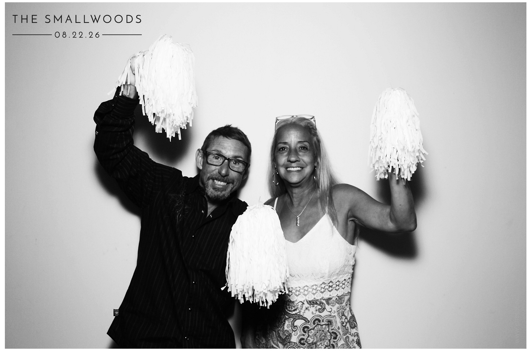 The Smallwoods | View more photos from the event at gallery.photoboothcincy.com/u/PhotoBoothCincy/The-Smallwoods