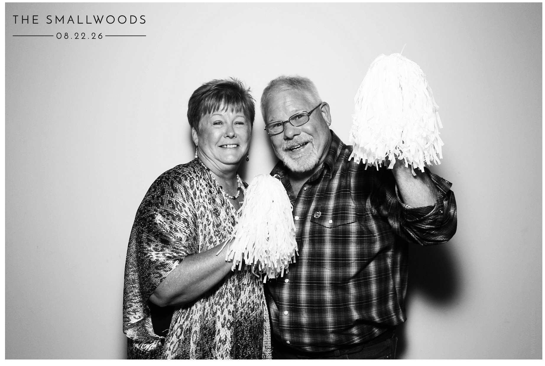 The Smallwoods | View more photos from the event at gallery.photoboothcincy.com/u/PhotoBoothCincy/The-Smallwoods
