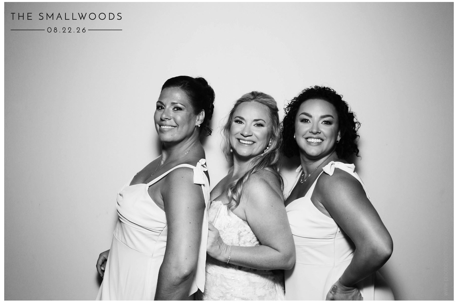 The Smallwoods | View more photos from the event at gallery.photoboothcincy.com/u/PhotoBoothCincy/The-Smallwoods