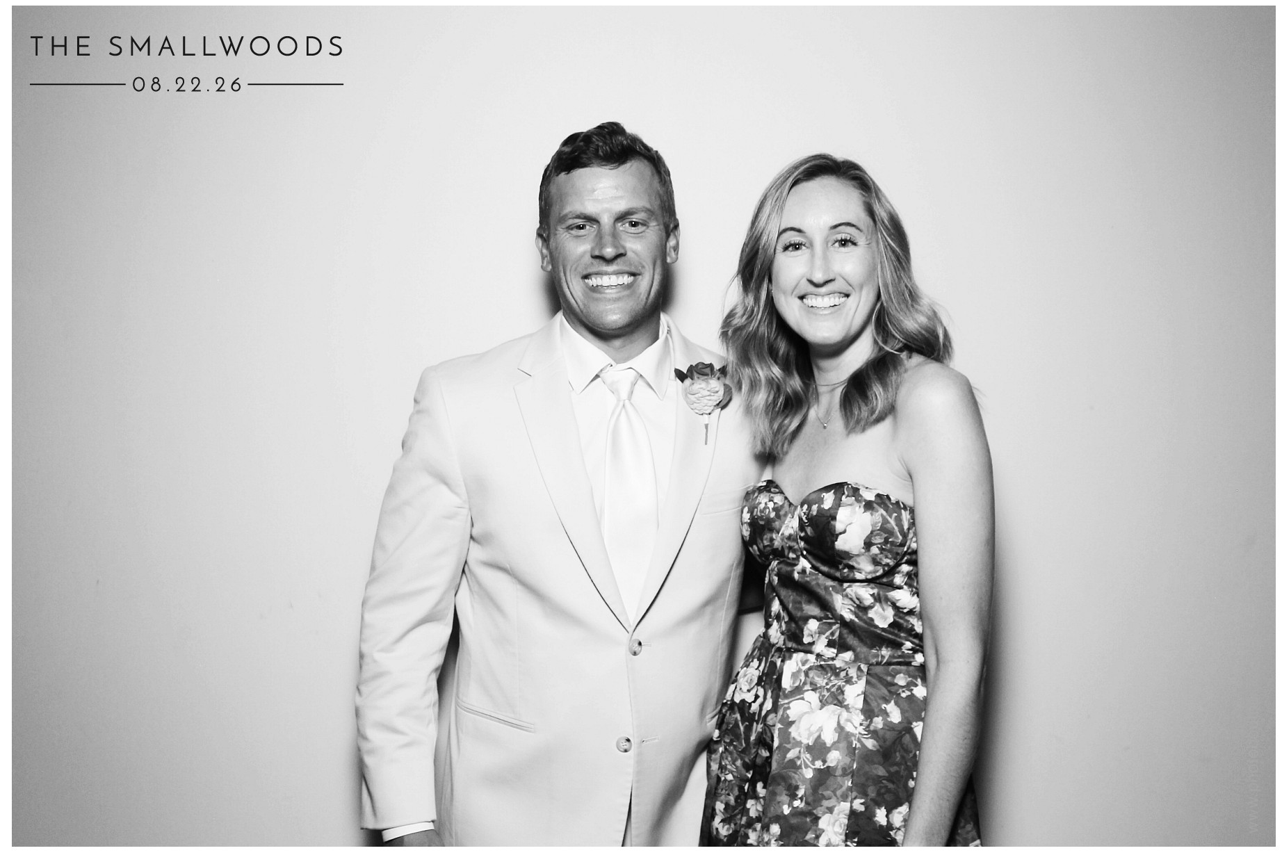 The Smallwoods | View more photos from the event at gallery.photoboothcincy.com/u/PhotoBoothCincy/The-Smallwoods
