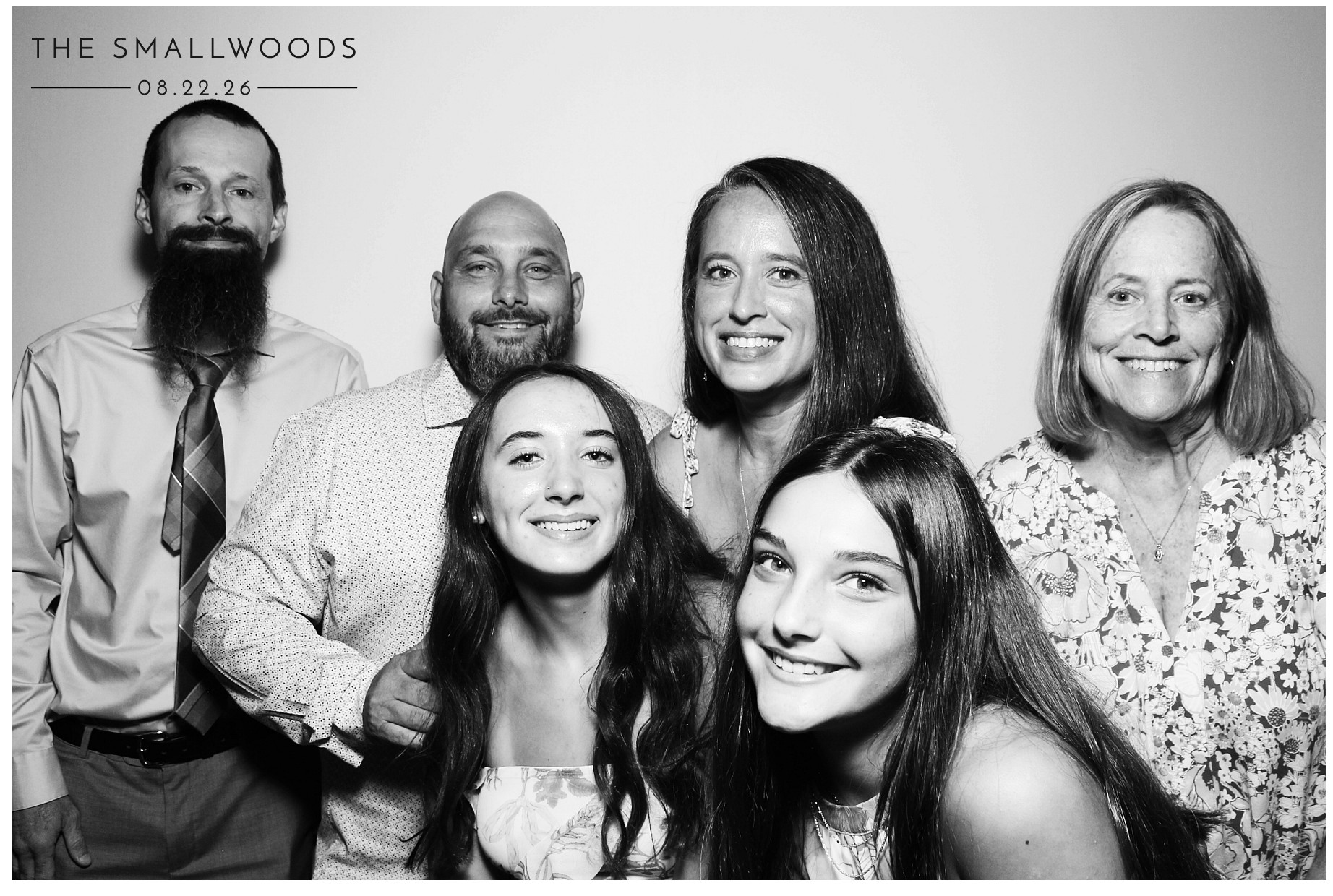 The Smallwoods | View more photos from the event at gallery.photoboothcincy.com/u/PhotoBoothCincy/The-Smallwoods