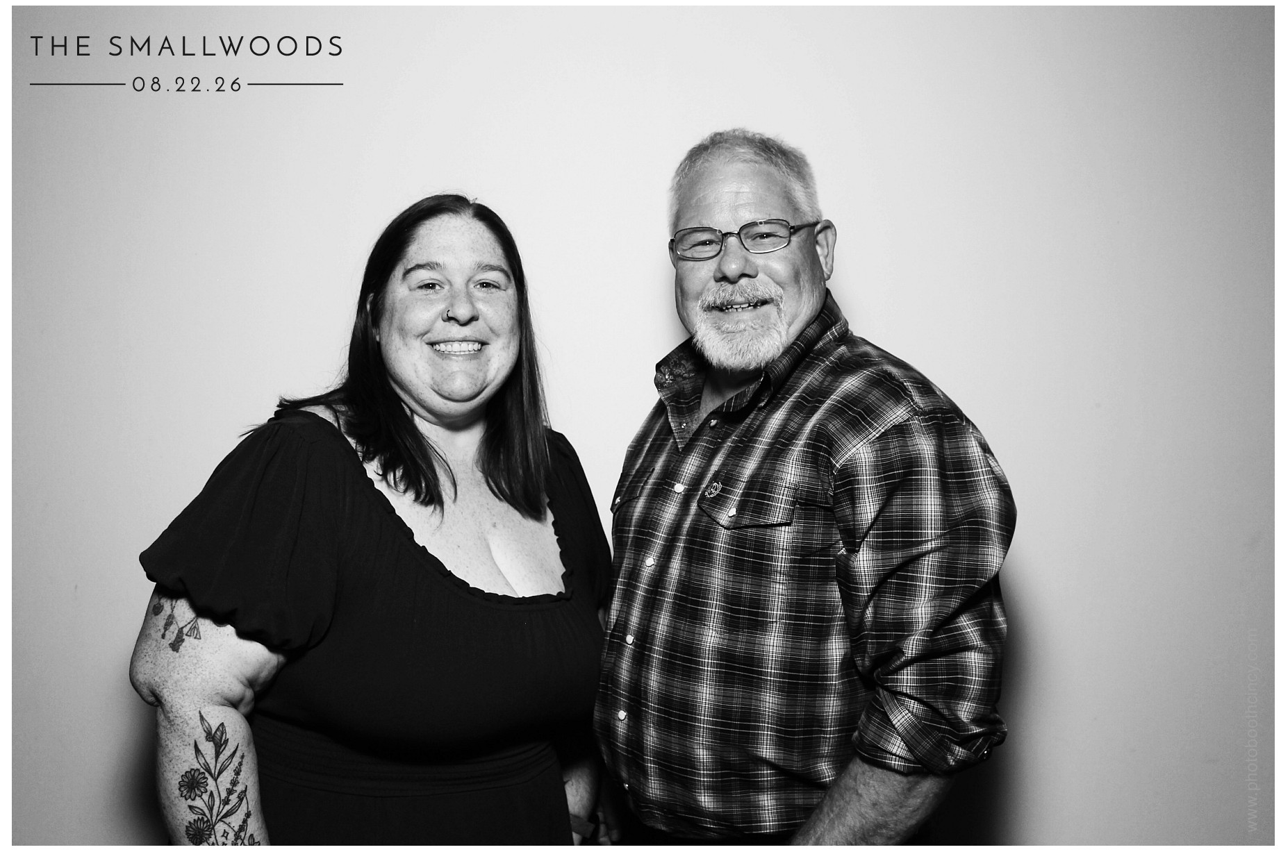 The Smallwoods | View more photos from the event at gallery.photoboothcincy.com/u/PhotoBoothCincy/The-Smallwoods