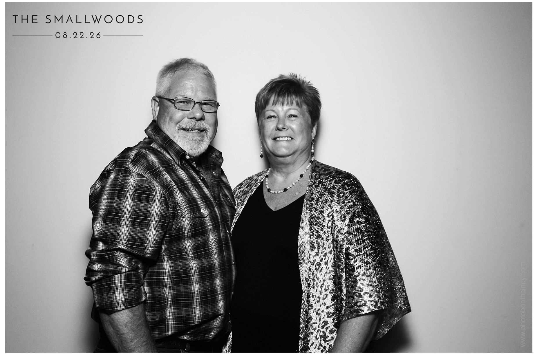 The Smallwoods | View more photos from the event at gallery.photoboothcincy.com/u/PhotoBoothCincy/The-Smallwoods