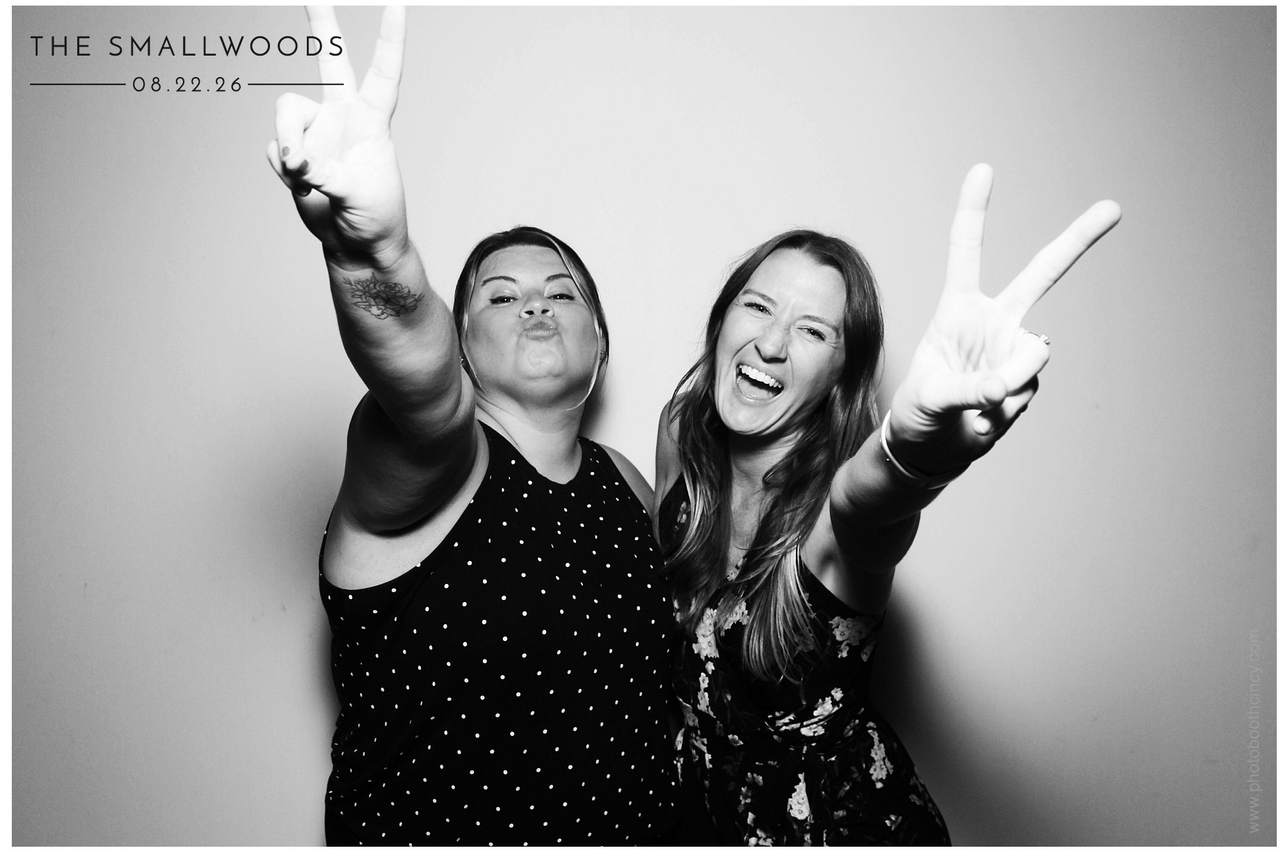 The Smallwoods | View more photos from the event at gallery.photoboothcincy.com/u/PhotoBoothCincy/The-Smallwoods