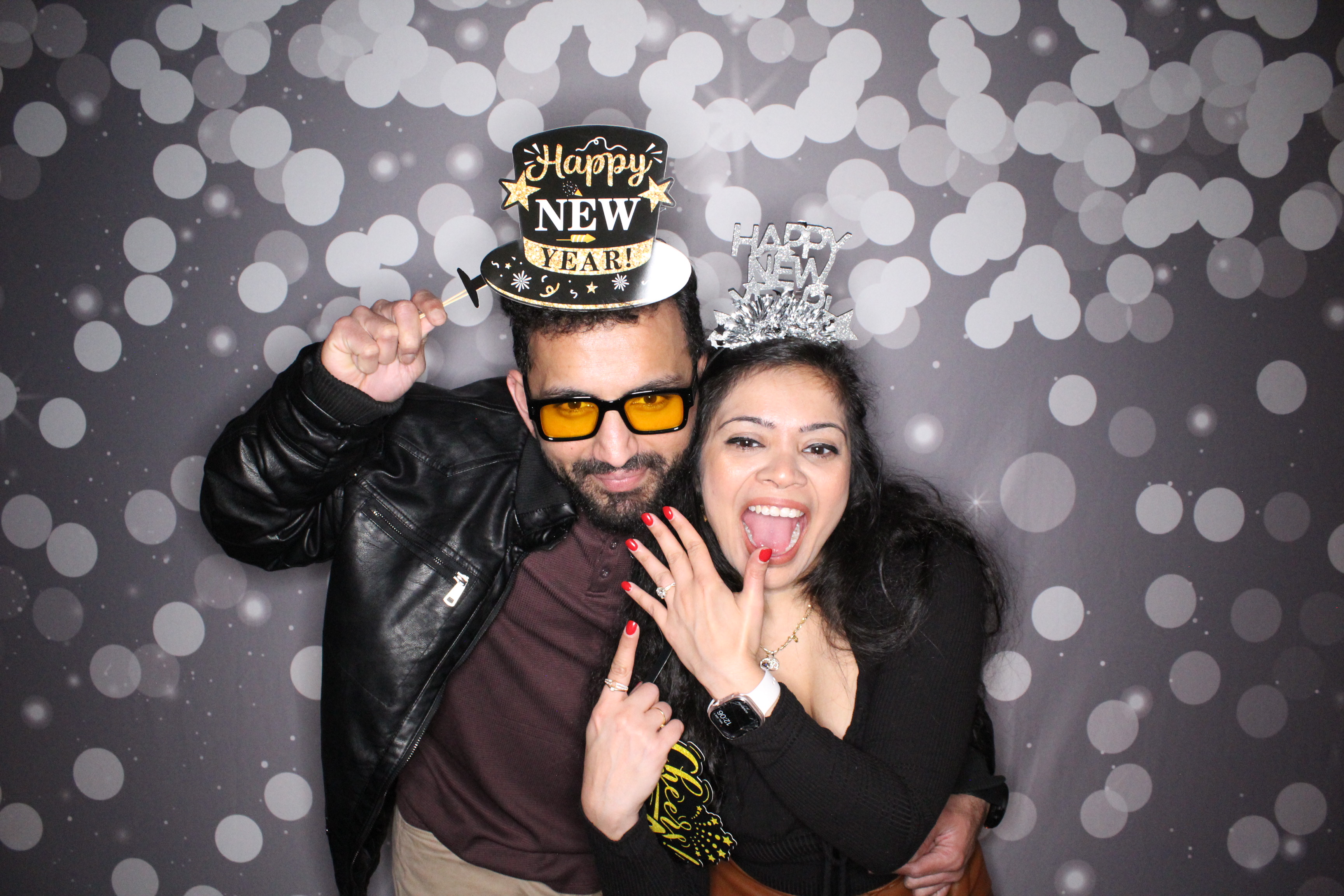 The Standard NYE Party | View more photos from the event at gallery.photoboothcincy.com/u/PhotoBoothCincy/The-Standard-NYE-Party