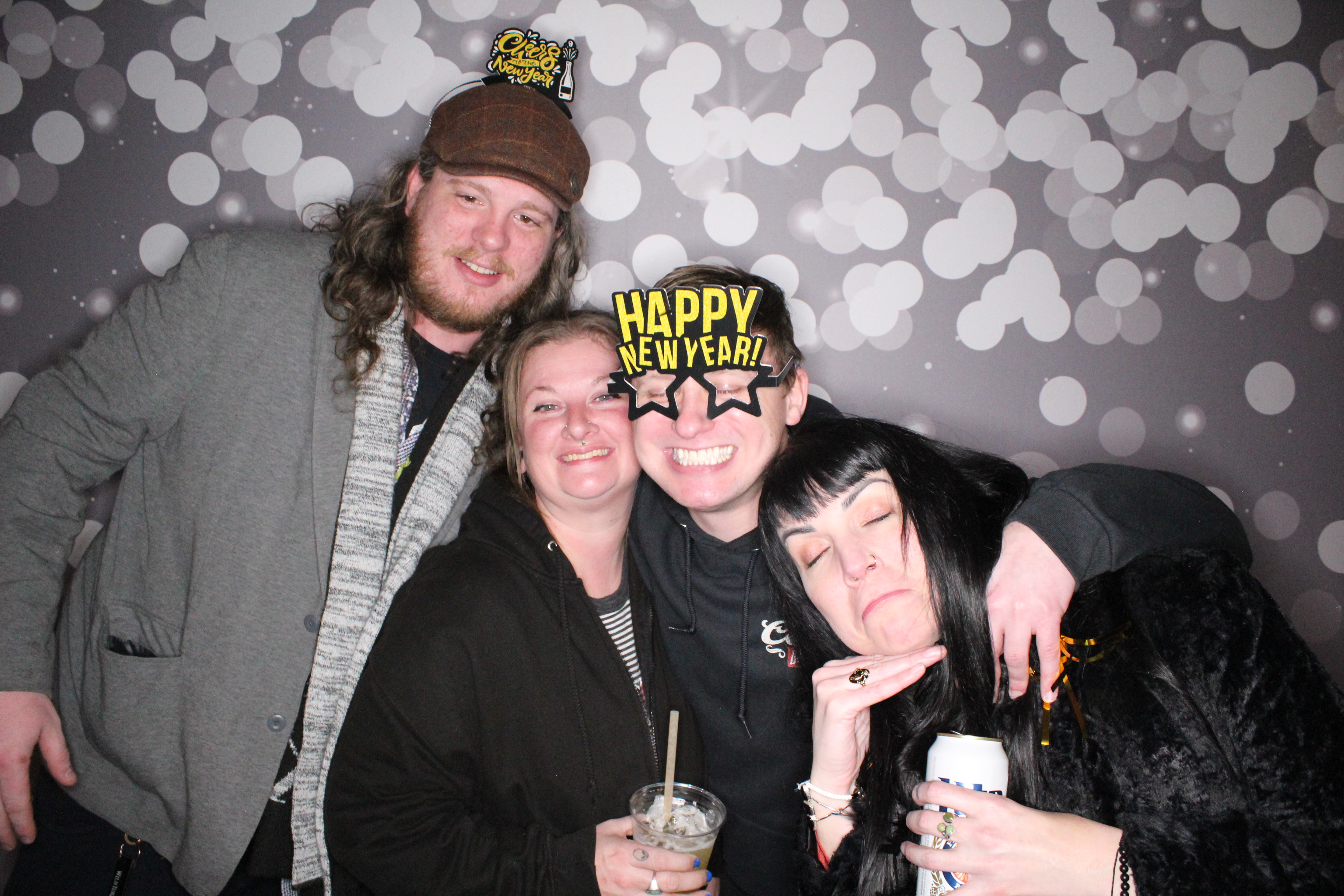 The Standard NYE Party | View more photos from the event at gallery.photoboothcincy.com/u/PhotoBoothCincy/The-Standard-NYE-Party